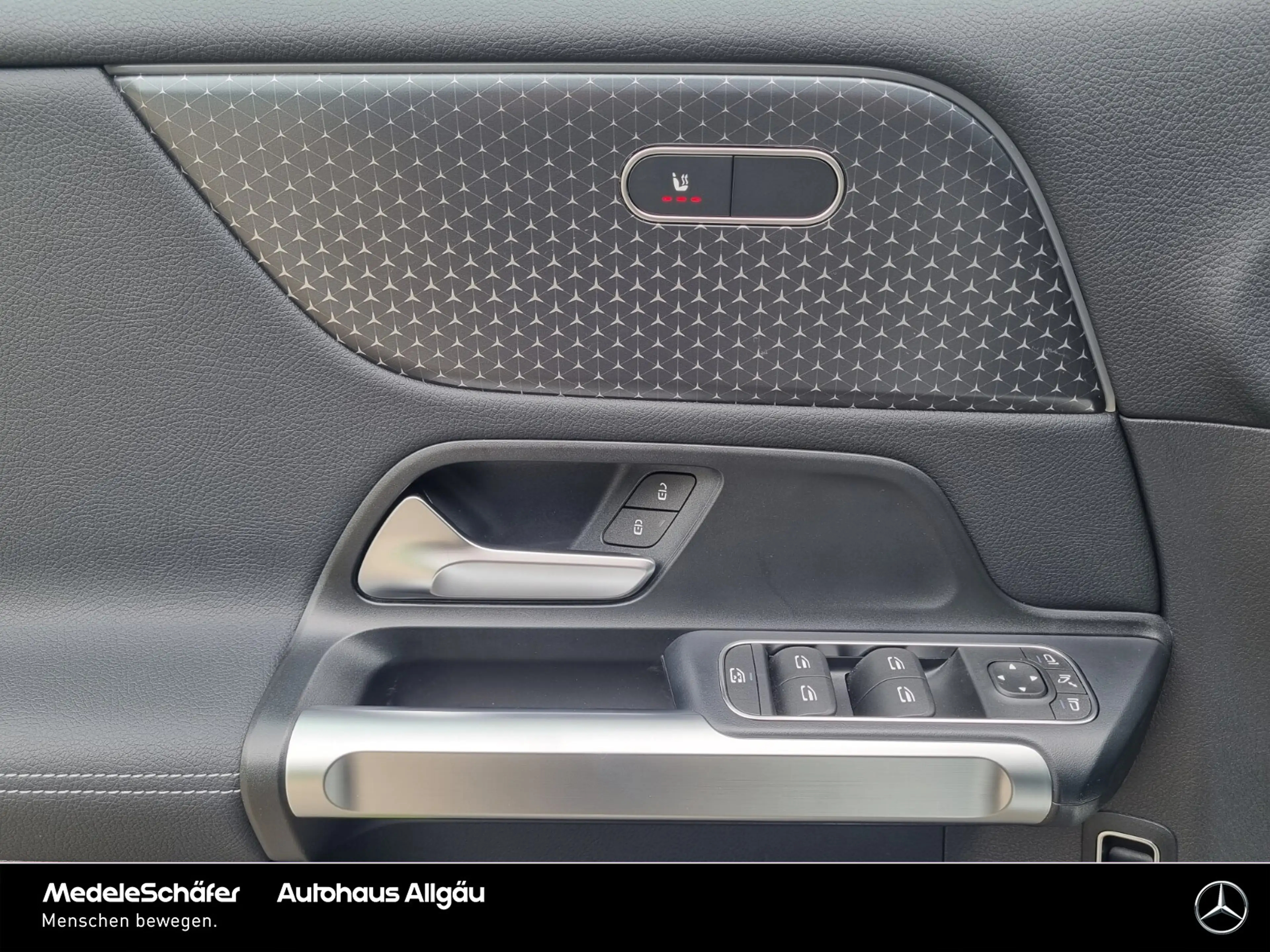 Mercedes-Benz EQB 250 EQB 250+ Progressive Burmester Vorr.-Distronic LED — photo 12