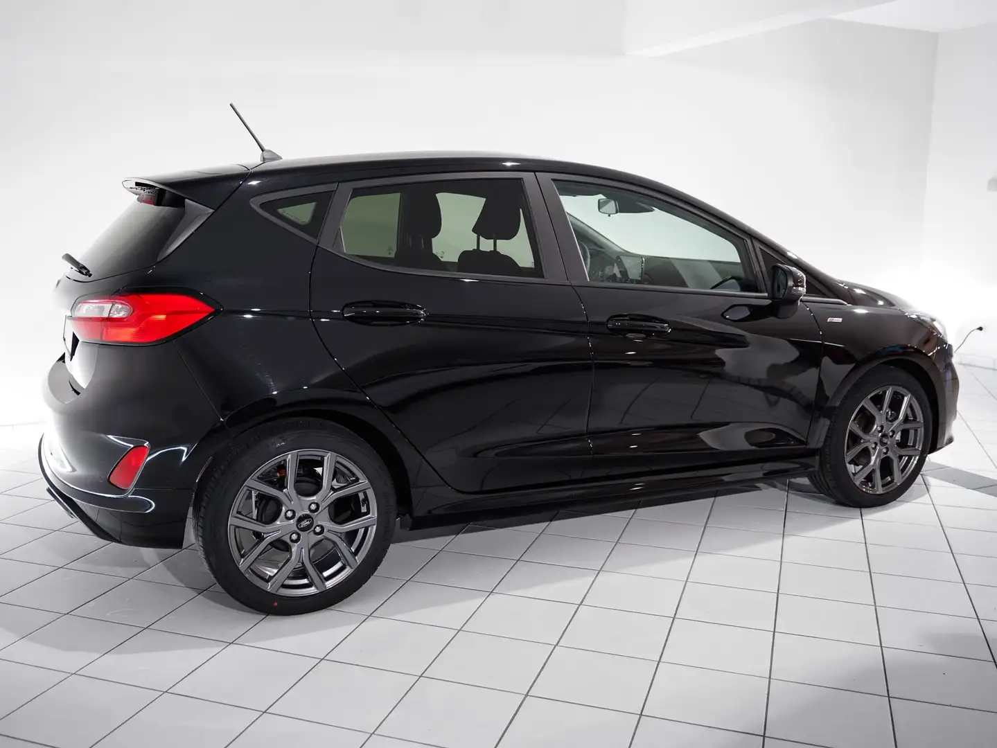 Ford Fiesta ST-Line X Schwarz - 2
