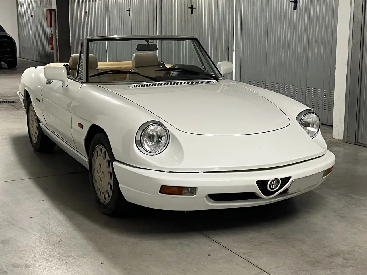 Alfa Romeo Spider, foto 1