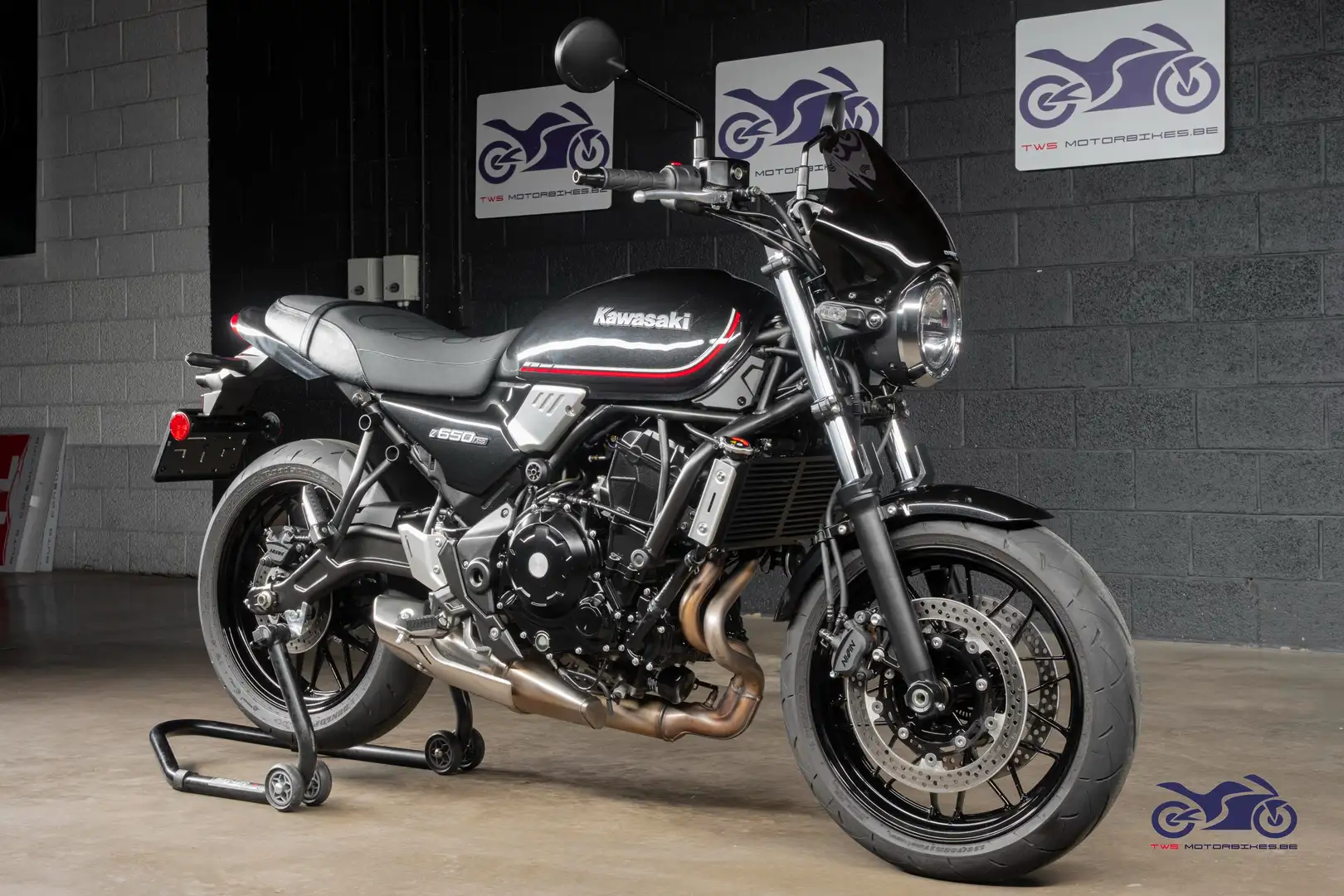 Kawasaki Z 650 RS Zwart - 2