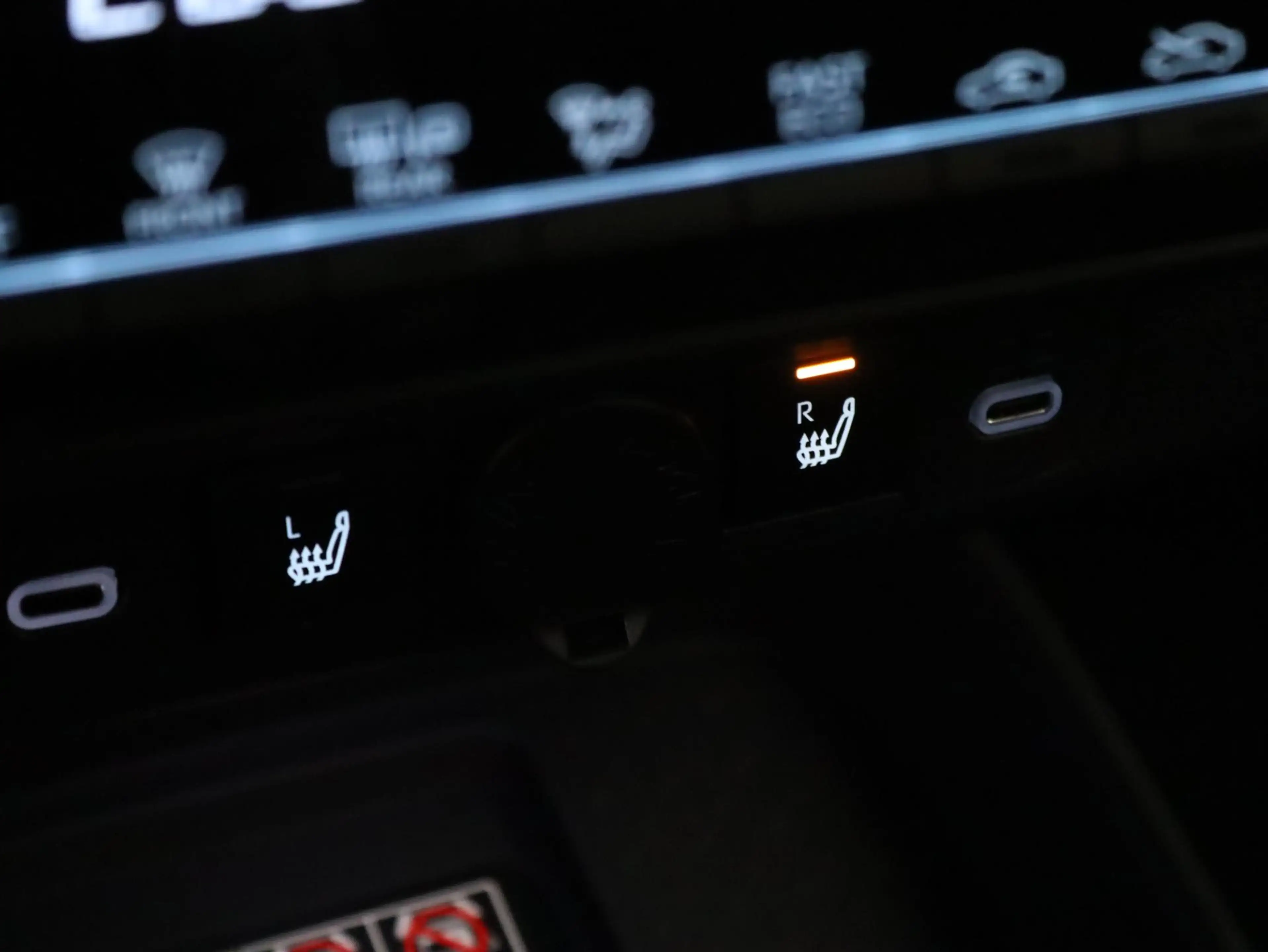 Toyota Aygo X Hybrid 115 Pulse - NIEUW MODEL - KEYLESS START - S — photo 3