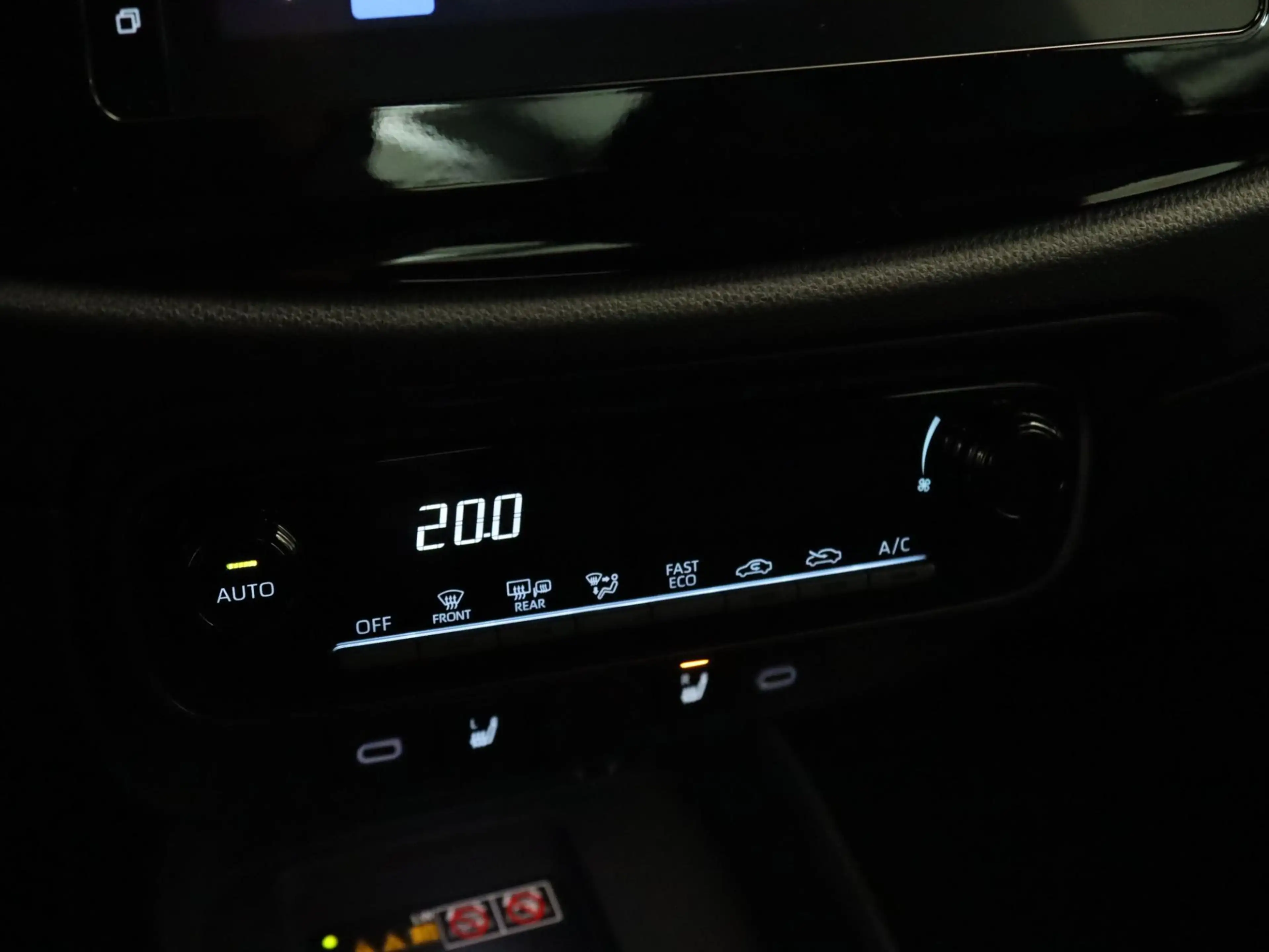 Toyota Aygo X Hybrid 115 Pulse - NIEUW MODEL - KEYLESS START - S — photo 5