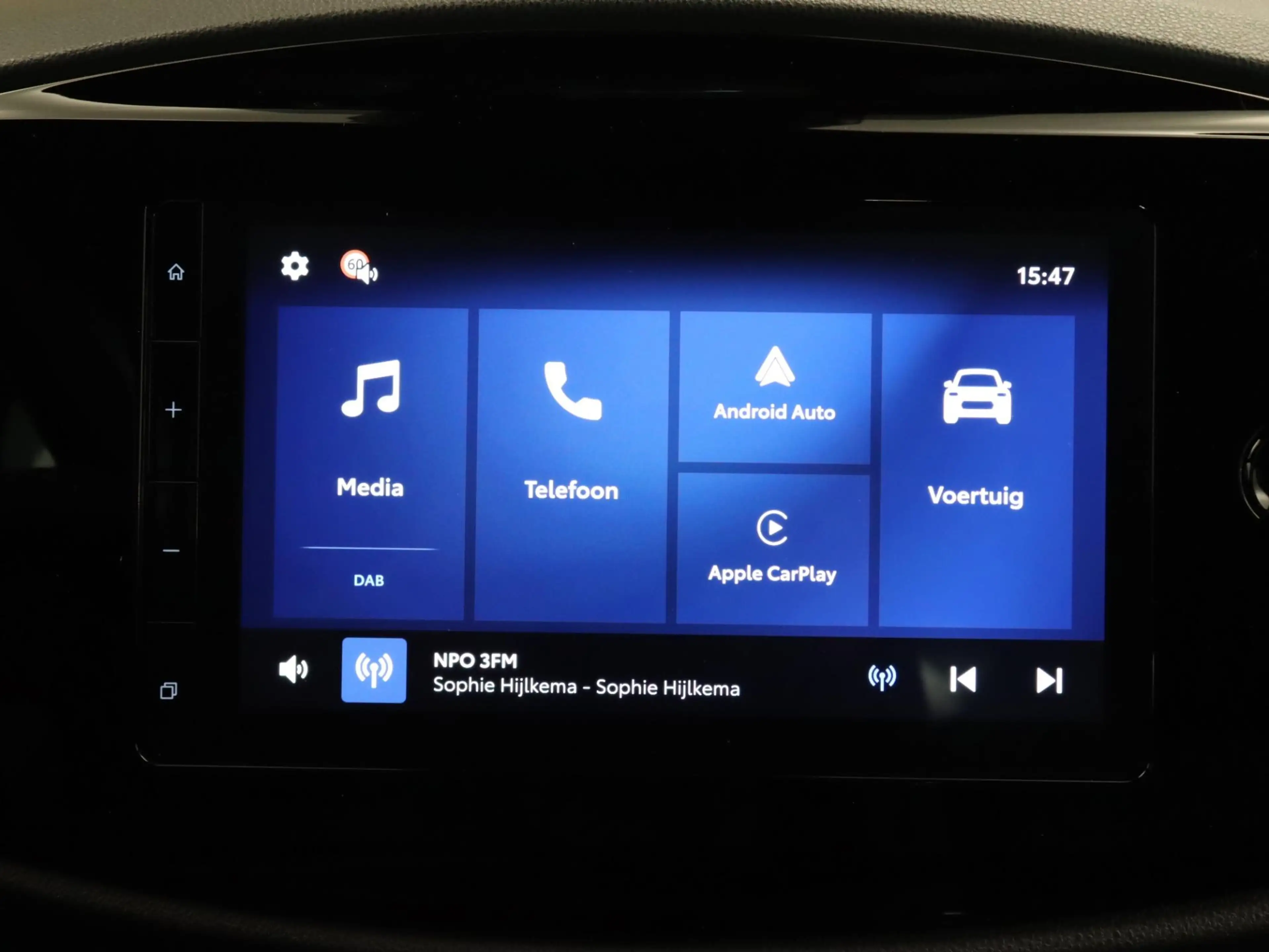 Toyota Aygo X Hybrid 115 Pulse - NIEUW MODEL - KEYLESS START - S — photo 6
