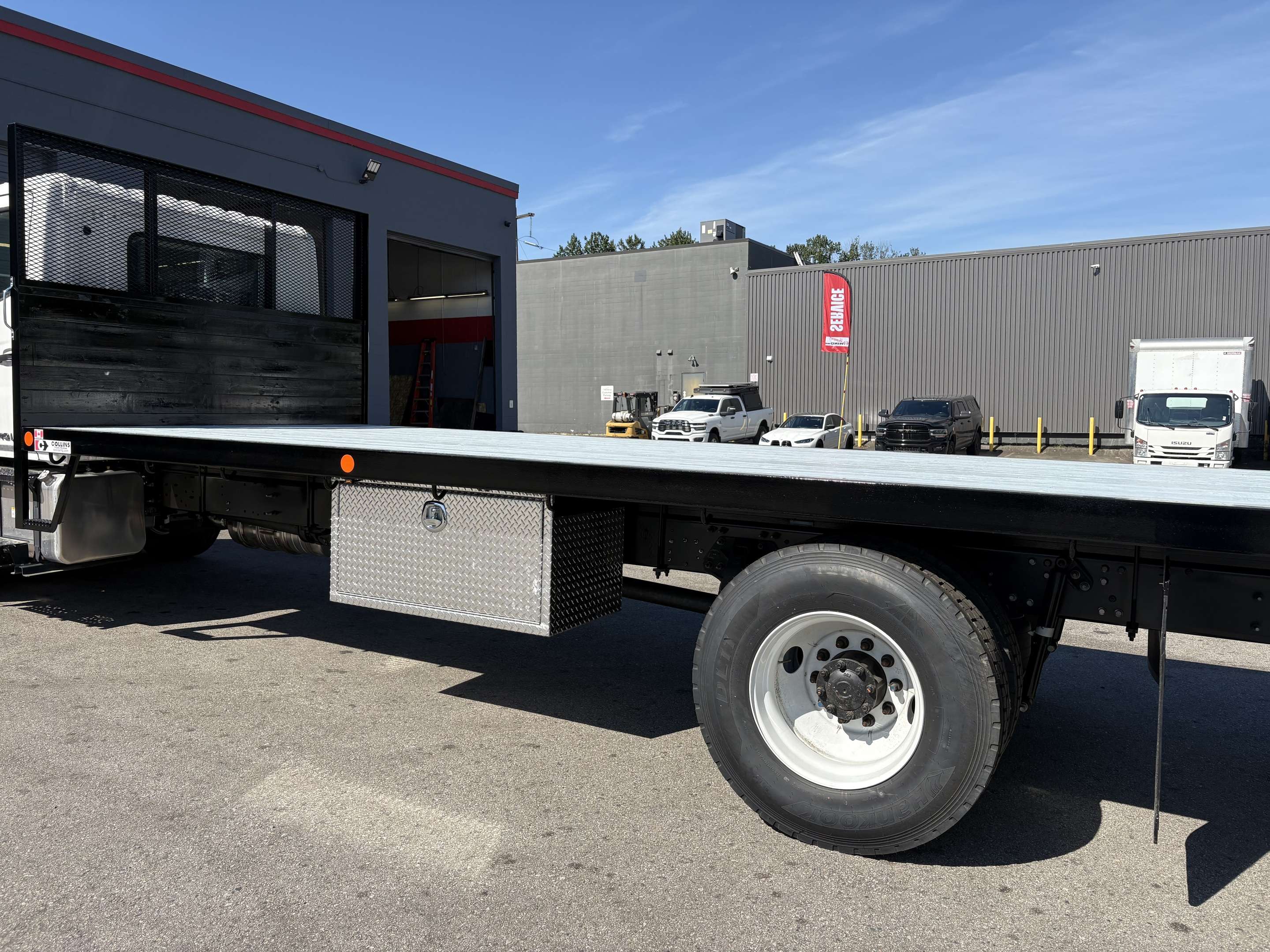 2025 Hino L7