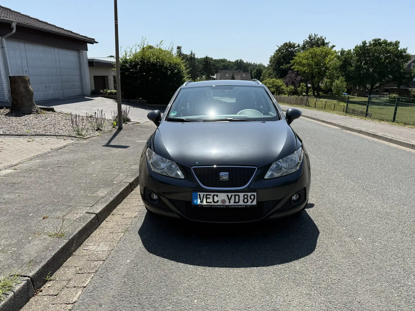 SEAT Ibiza ST 1.2 TDI SHZ Klima Alu Scheckheft Grau - 2