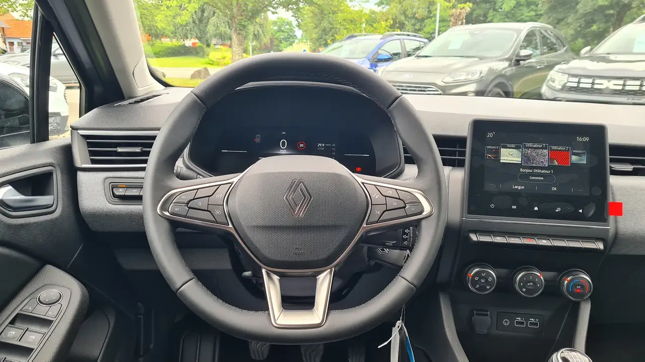 Renault Clio 2026 — фото 12