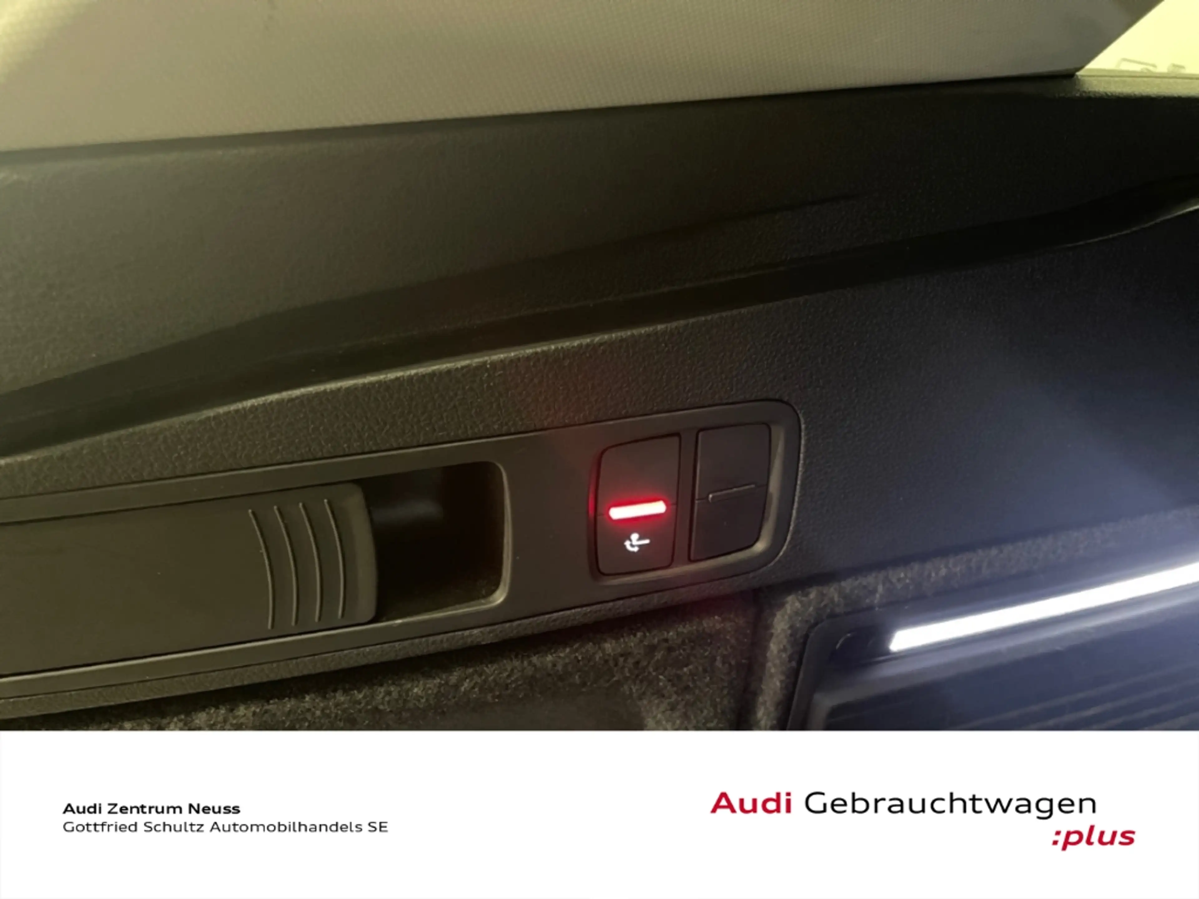Audi Q5 Advanced 40 TDI quattro Automatik AHK ACC Navi Sit — photo 14
