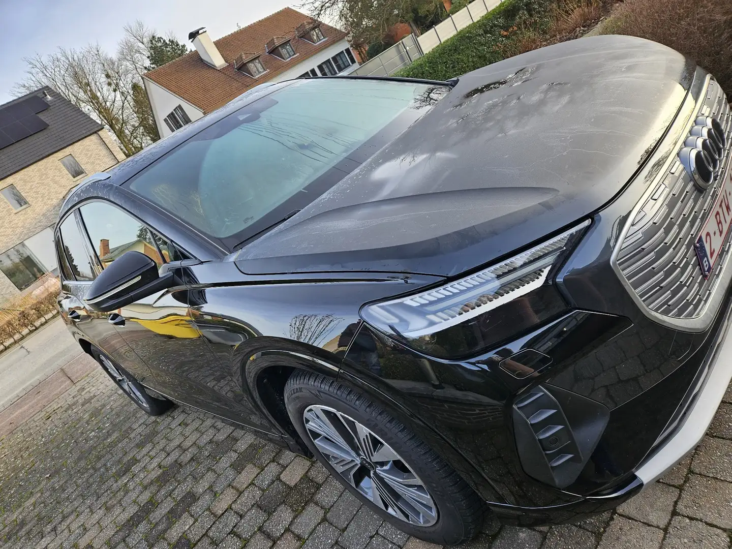 Audi Q4 e-tron 40 Zwart - 1