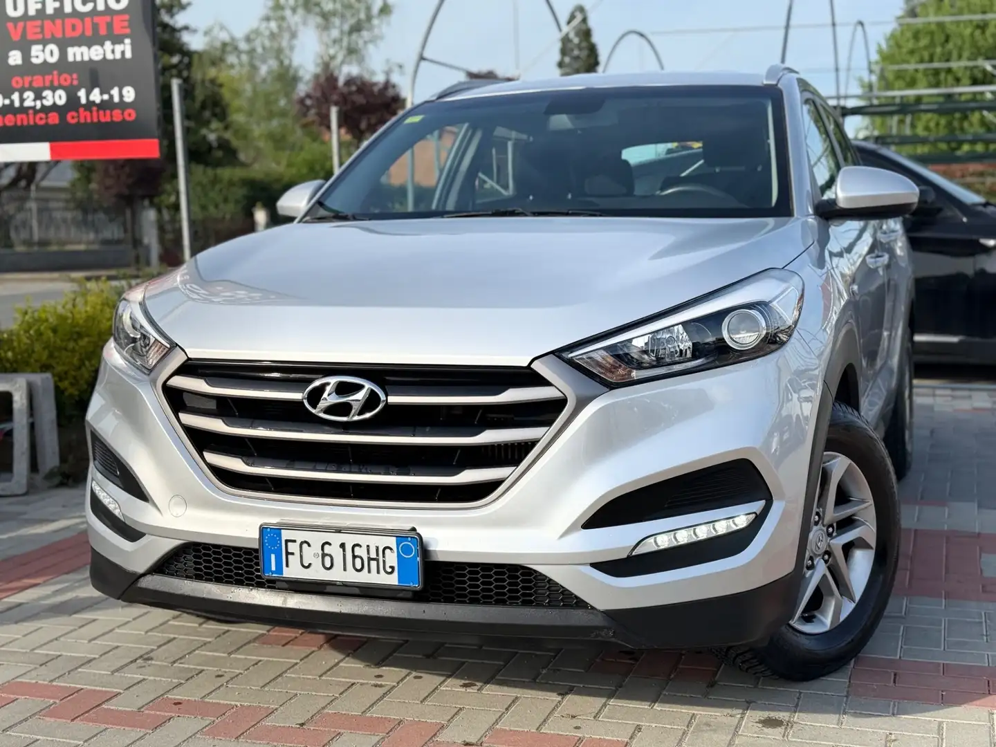 Hyundai TUCSON 1.7 CRDi Classic Grigio - 1