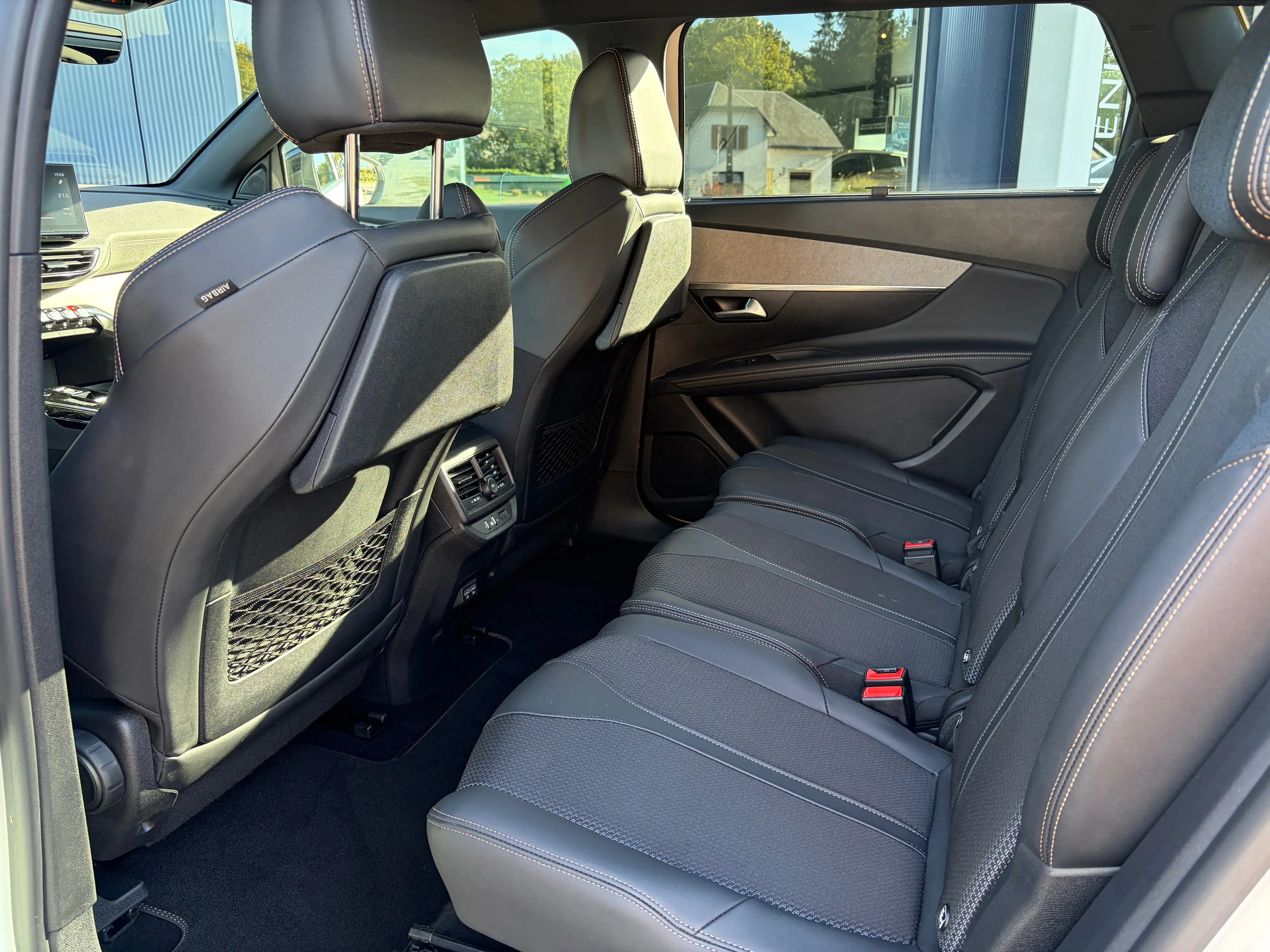 Peugeot 5008 5008 1.5 BlueHDi GT (EU6.4) — photo 8