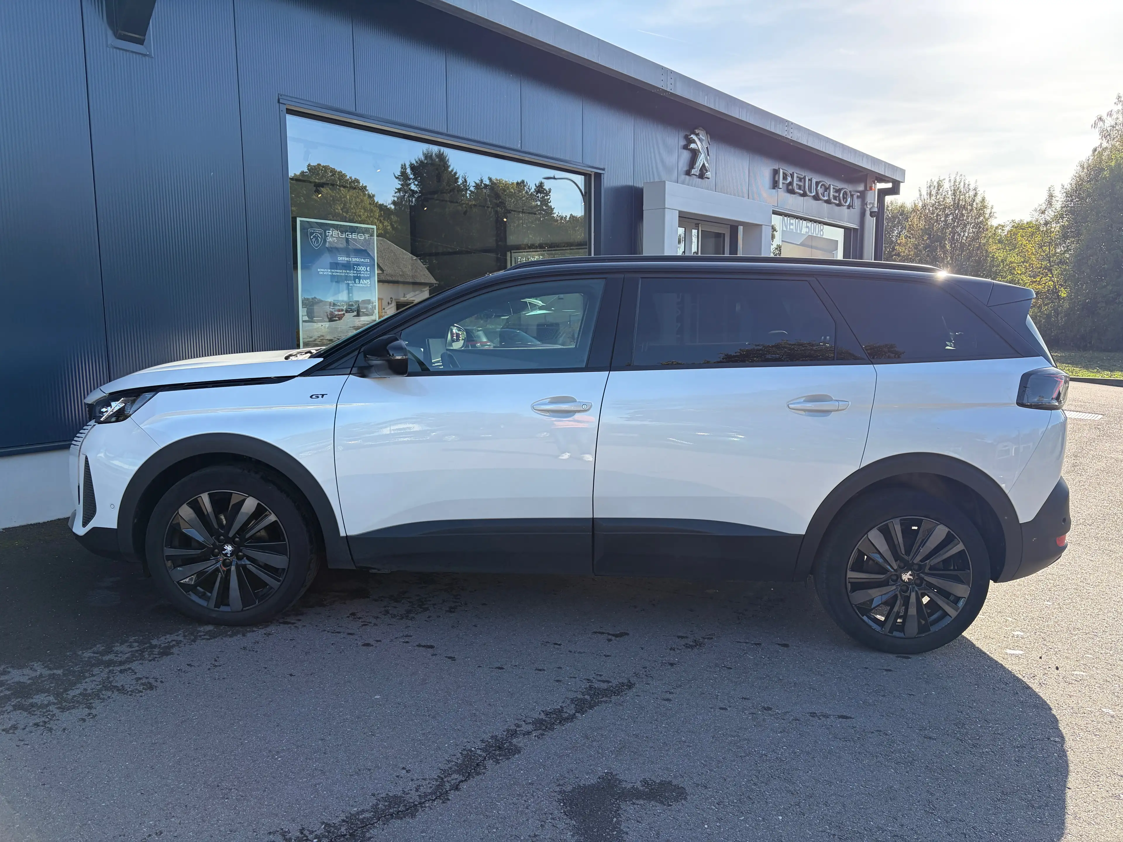 Peugeot 5008 5008 1.5 BlueHDi GT (EU6.4) — photo 4