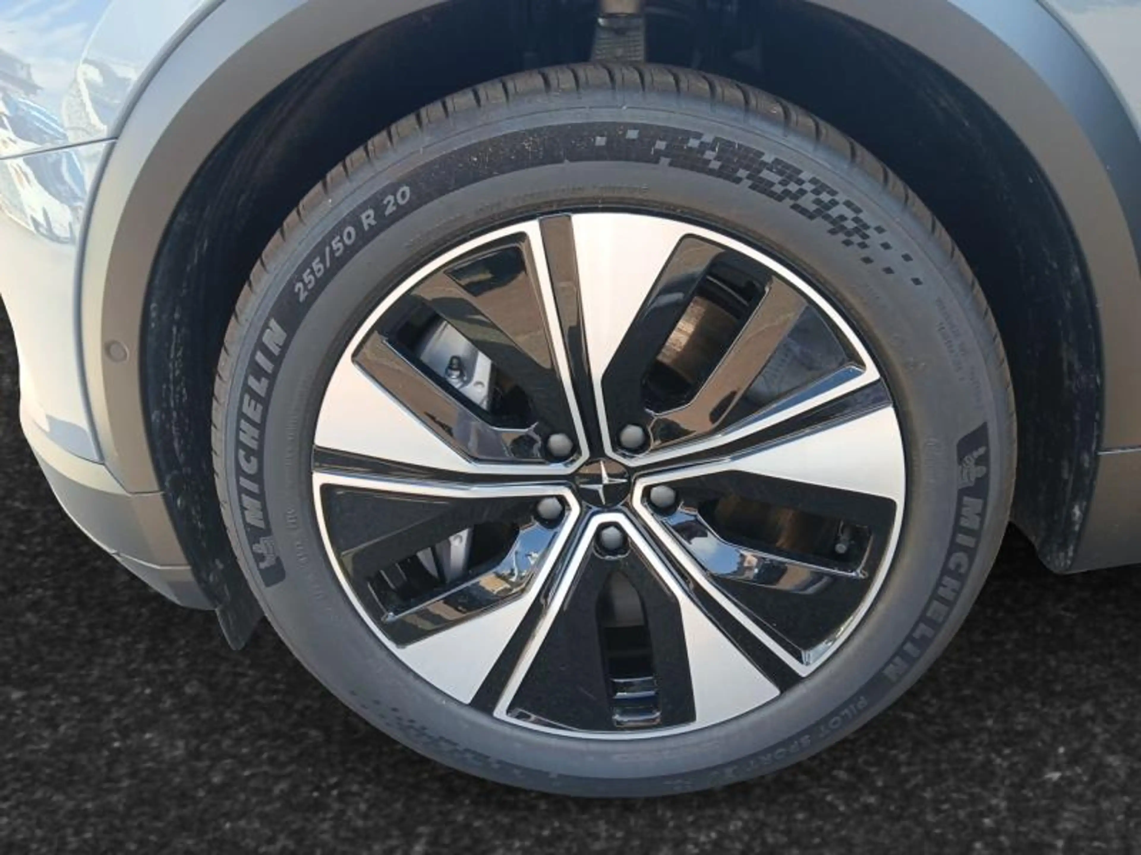 Polestar 3 DUAL | Prime | Micro | Thunder — photo 12