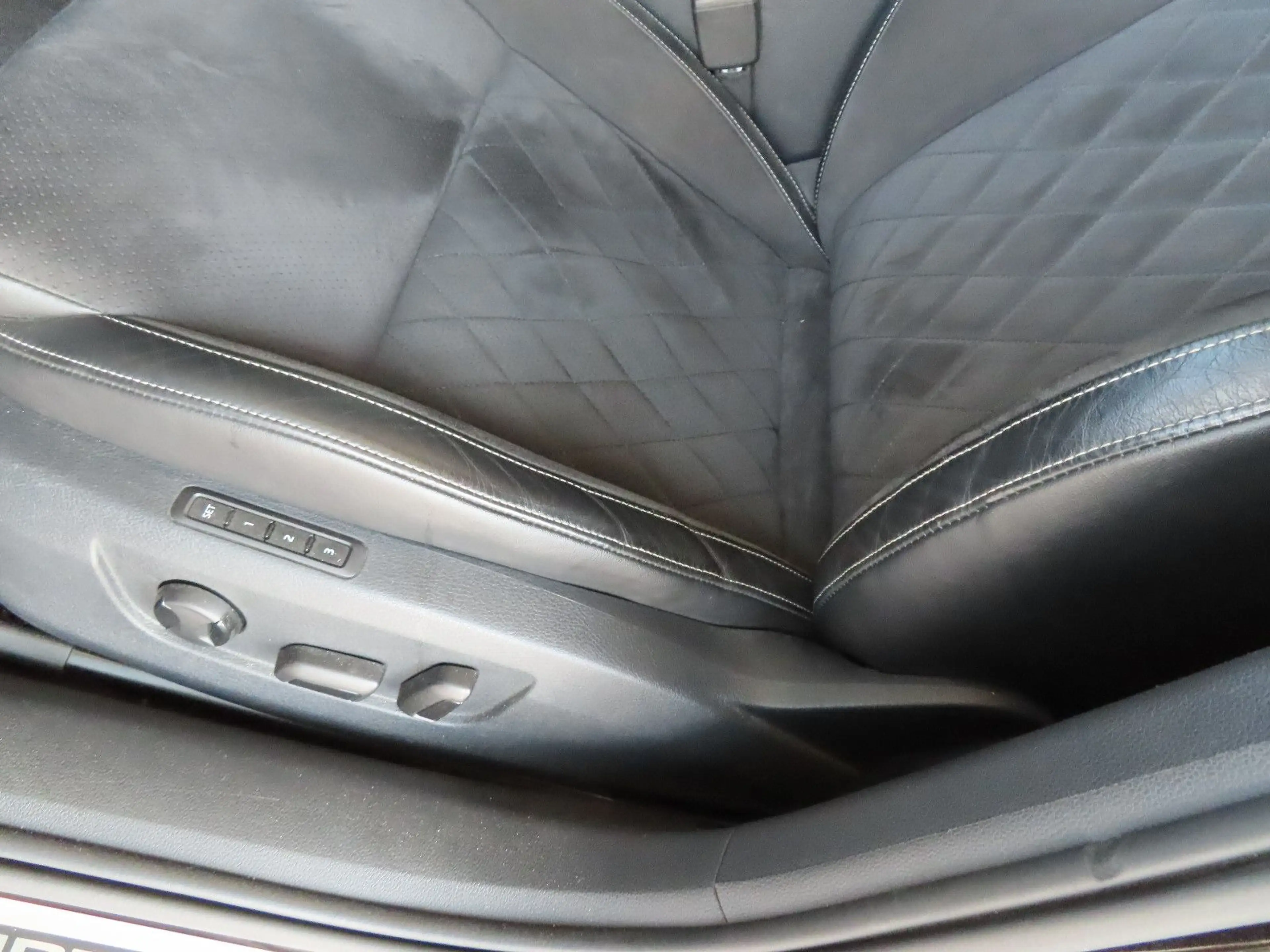 Skoda Superb Combi Sportline 4x4 MEGA VOLL — photo 11
