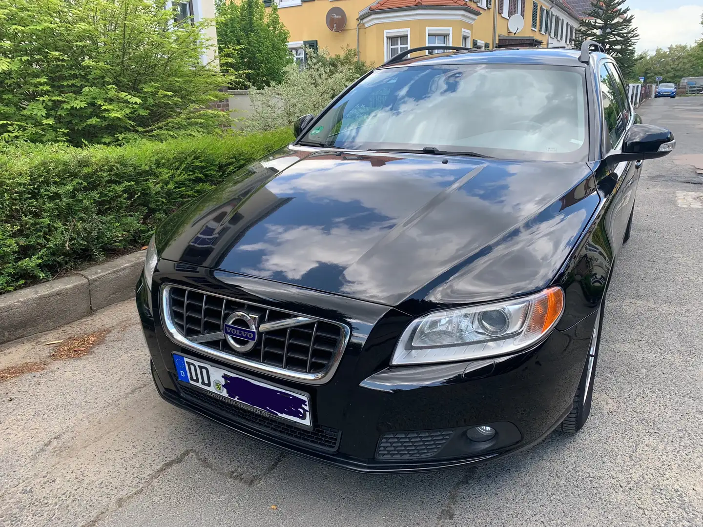 Volvo V70 V70 D5 Momentum Negro - 2