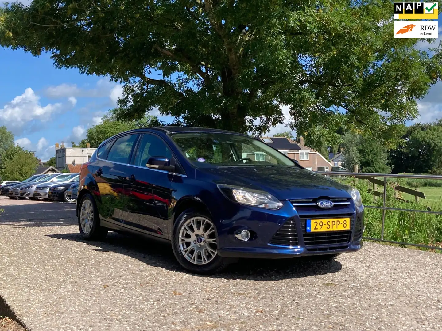 Ford Focus 1.6 EcoBoost Titanium | Cruise + Clima nu € 4.975, Blauw - 1
