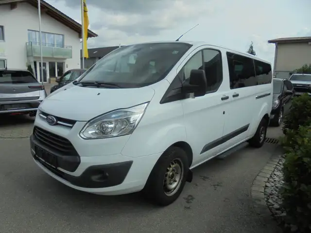 Ford Tourneo Custom 300 L2 Tourneo Trend AHK