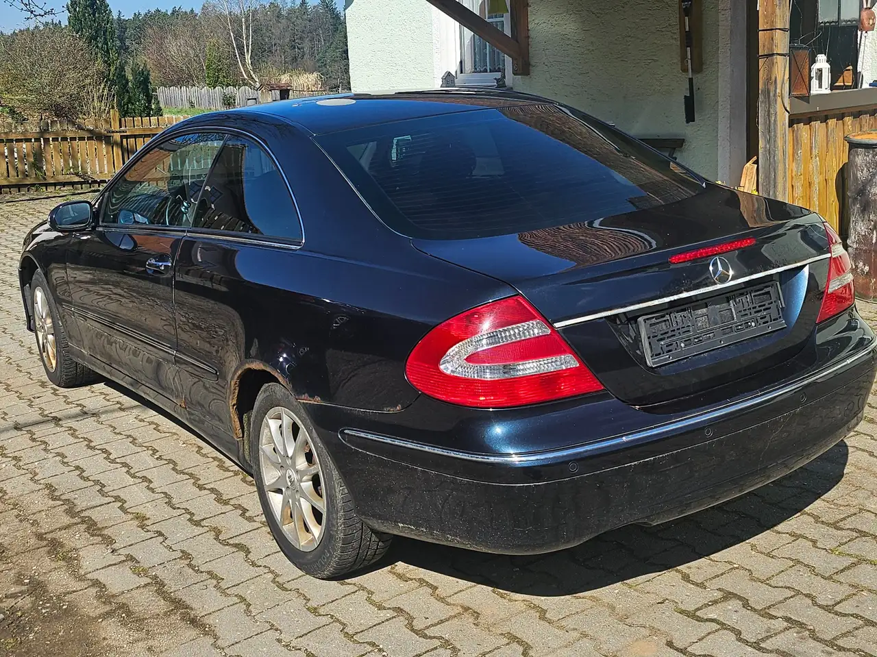 Mercedes-Benz CLK 200