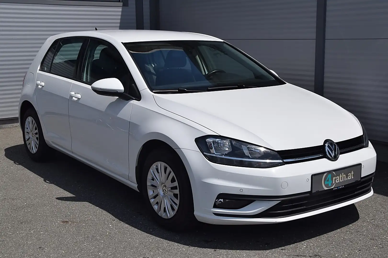 Volkswagen Golf VII Limousine 1,6 TDI SCR NAVI Weiß - 2