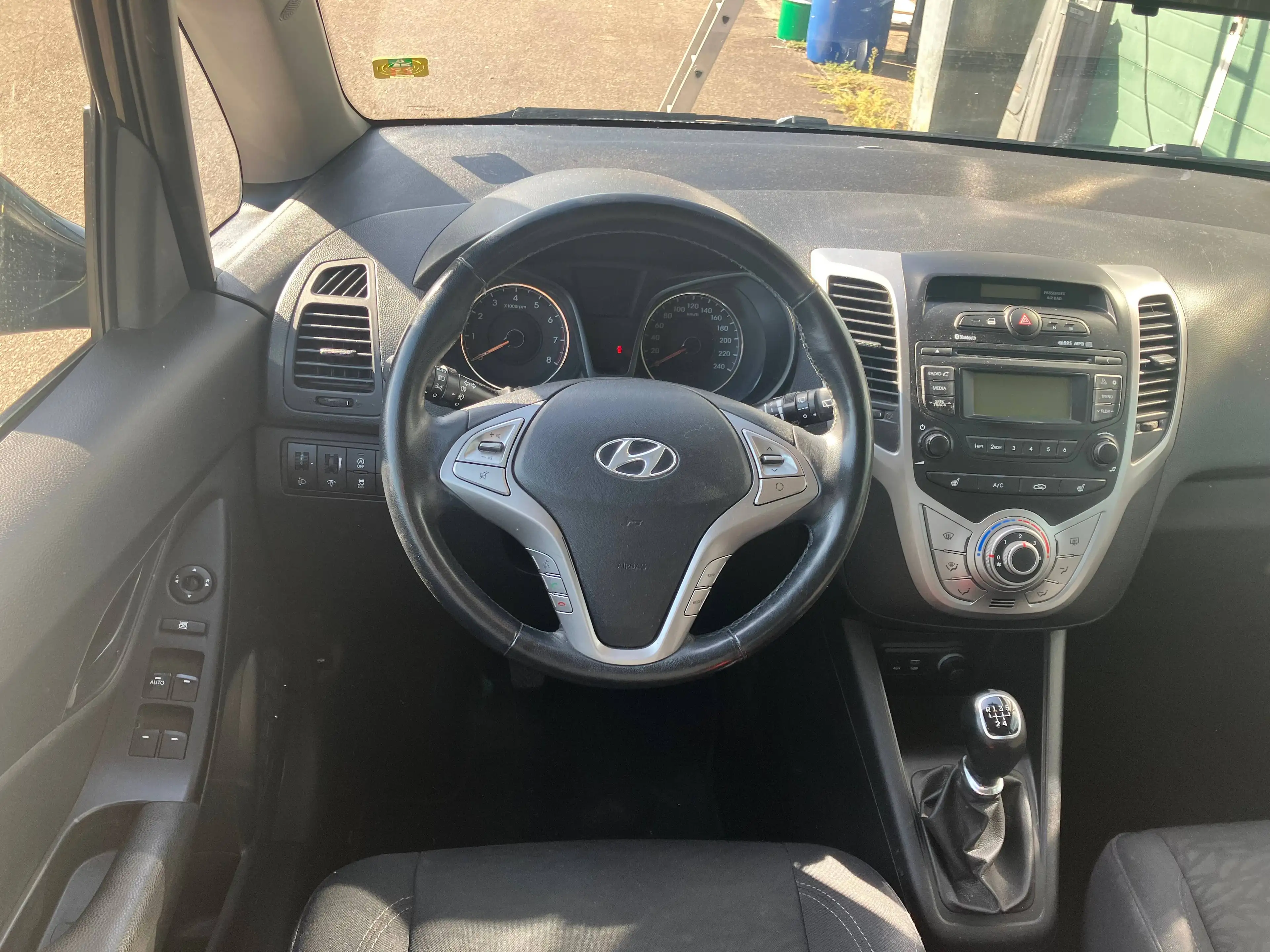 Hyundai iX20 1.4 blue YES! PDC Sitz- +Lenkradheiz. LM Scheckheft — photo 9