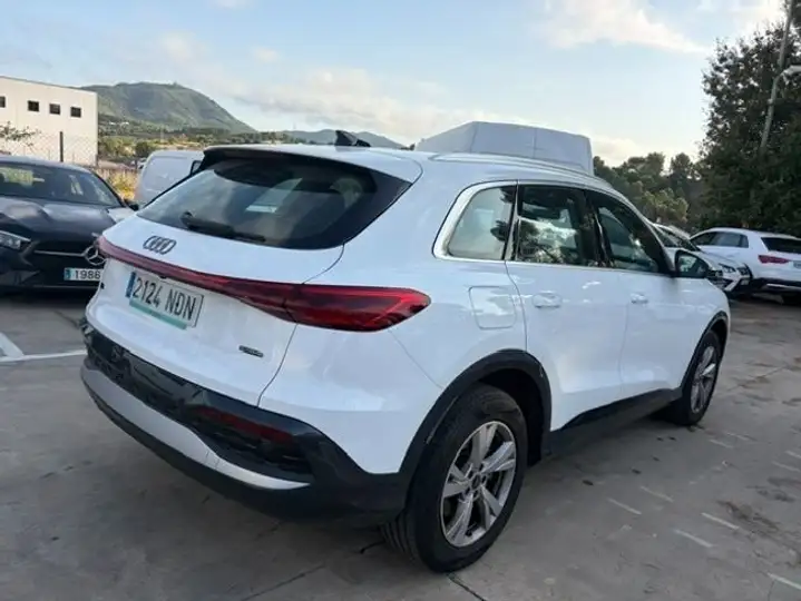 Audi Q5 2025, foto 4