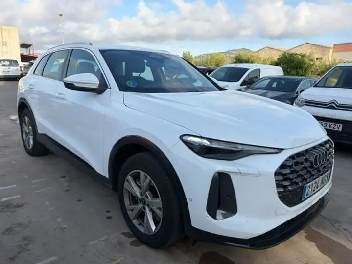 Audi Q5 2025, foto 3