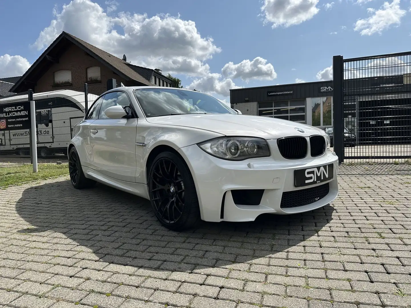 BMW 1er M Coupé Umbau mit M3 S65 V8/ 688,- mtl. Weiß - 1