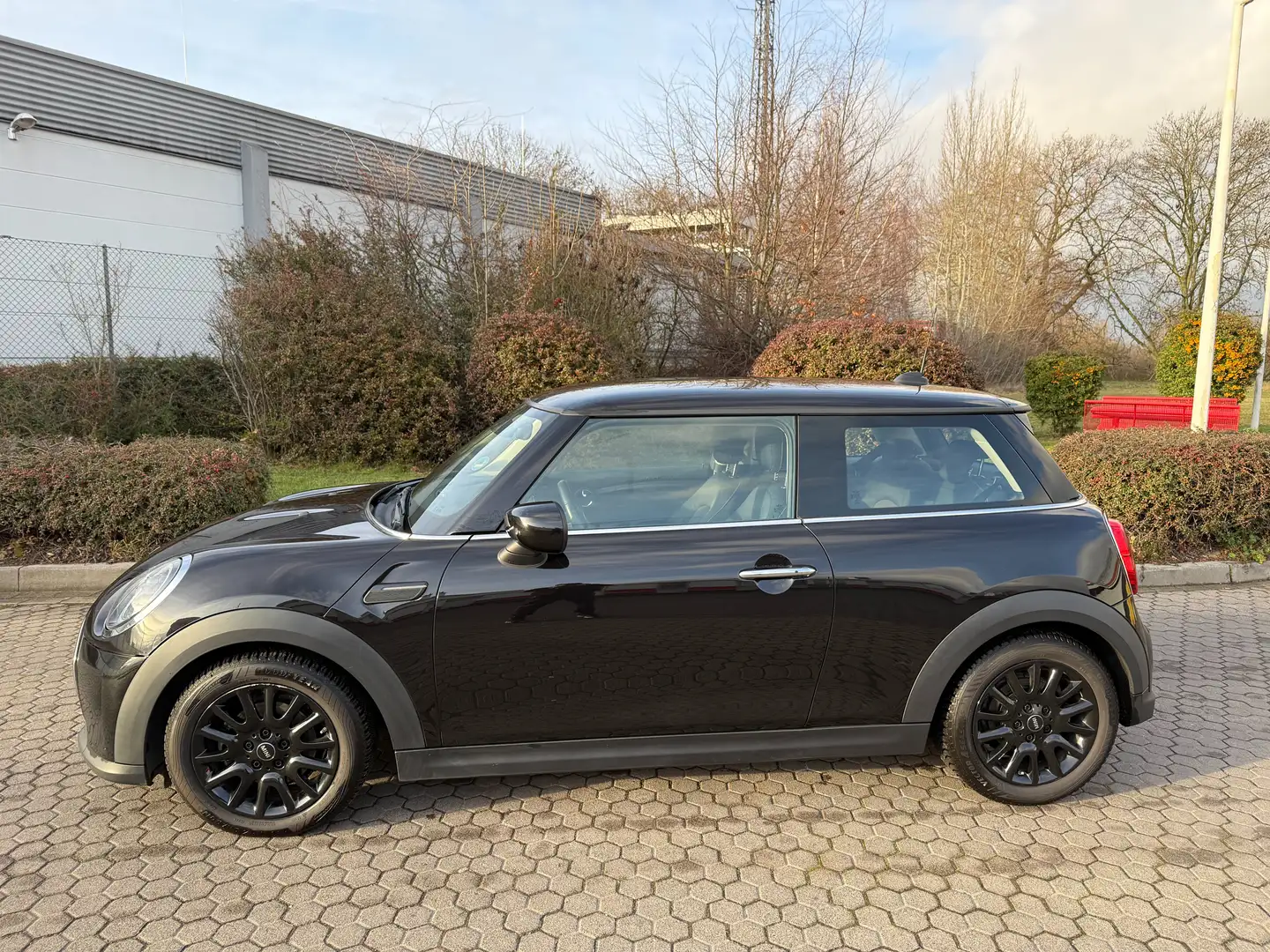 MINI One Mini One Aut. Classic Trim Schwarz - 2