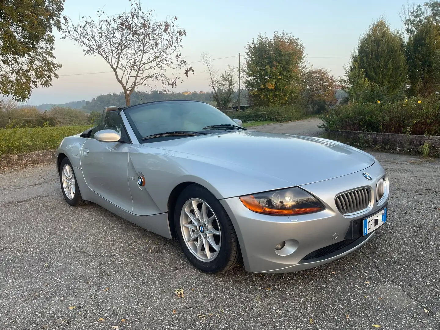BMW Z4 Roadster 2.5i  192cv 6 cilindri PARI AL NUOVO - 2