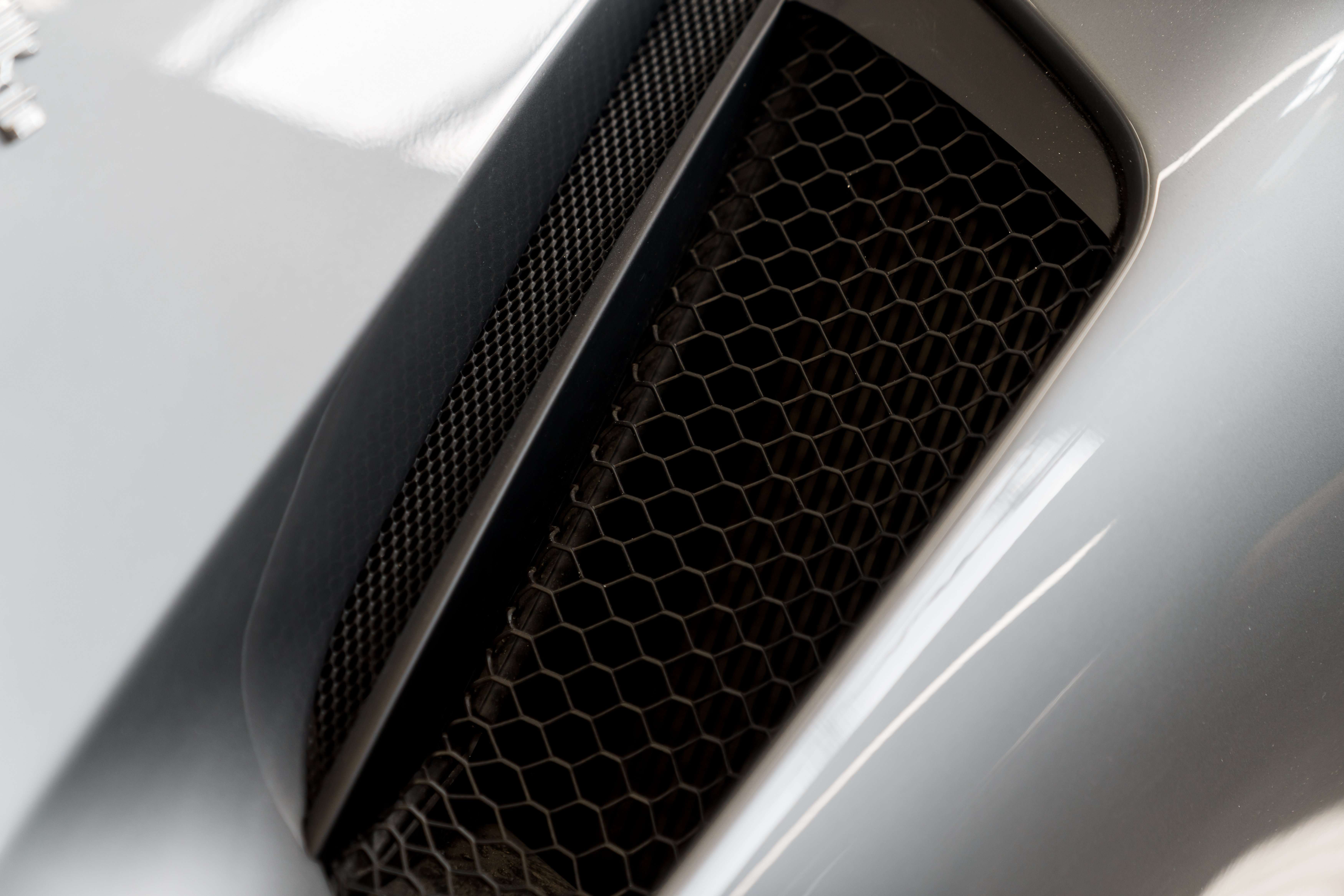 2022 Maserati MC20 Coupe thumb 26