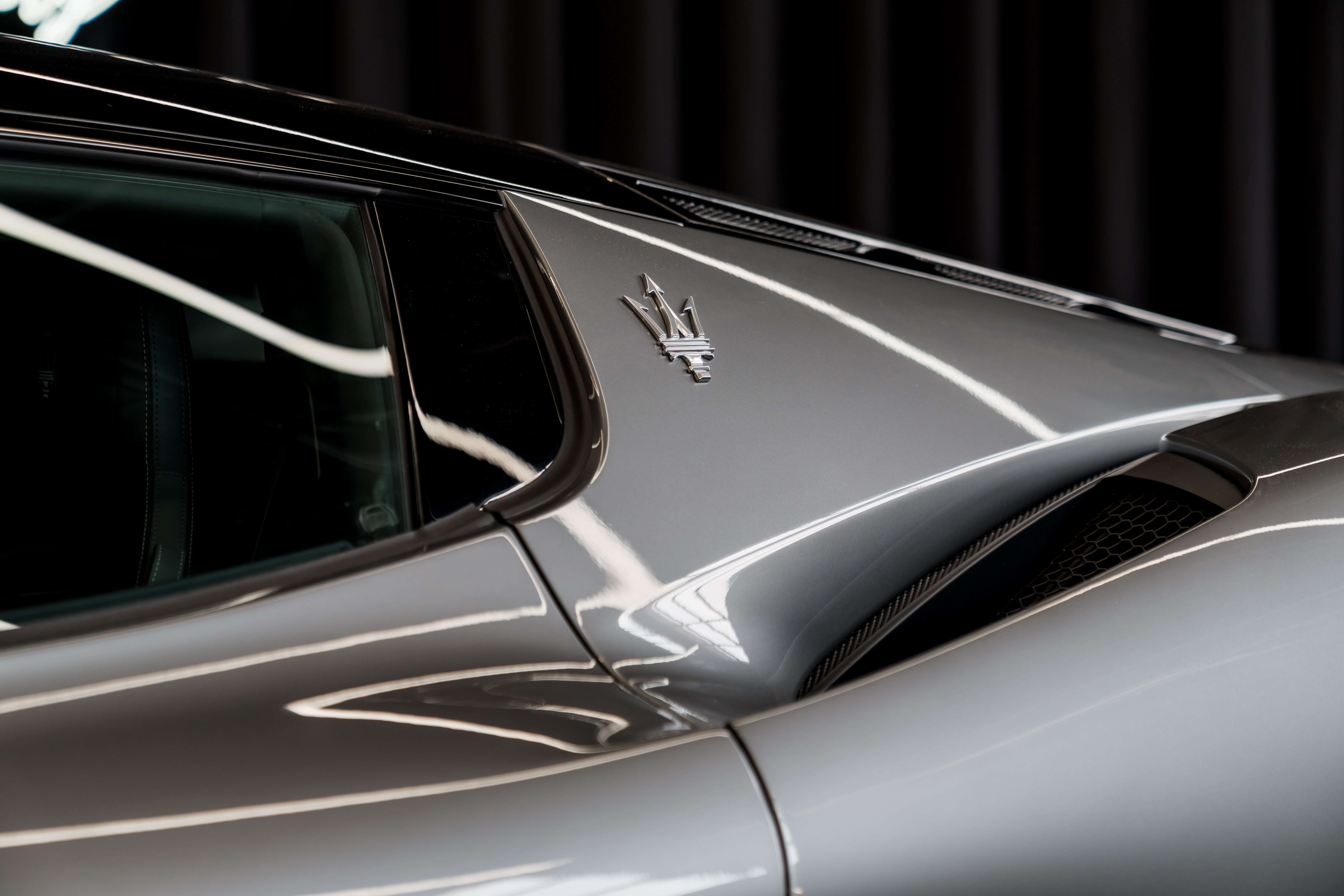 2022 Maserati MC20 Coupe thumb 25