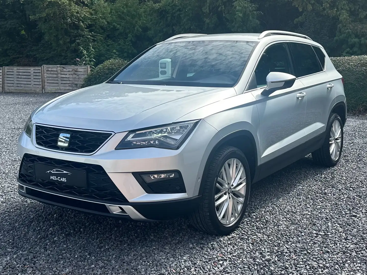 SEAT Ateca Xcellence 1.6TDI - 115CV DSG / Full 2019 Silber - 2