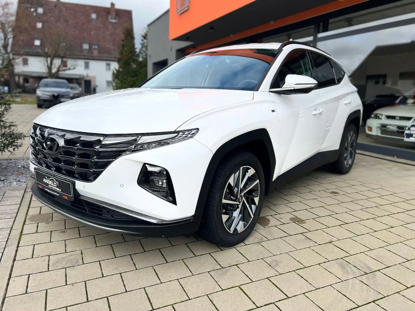 Hyundai TUCSON 1,6 T-GDI Trend Mild-Hybrid 2WD*Allwetter Weiß - 1