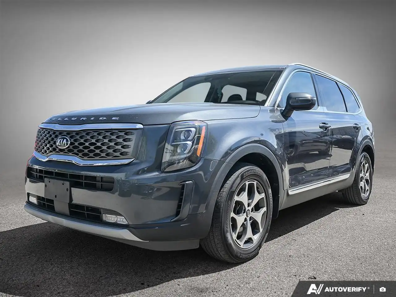 Kia Telluride снимка Kia Telluride