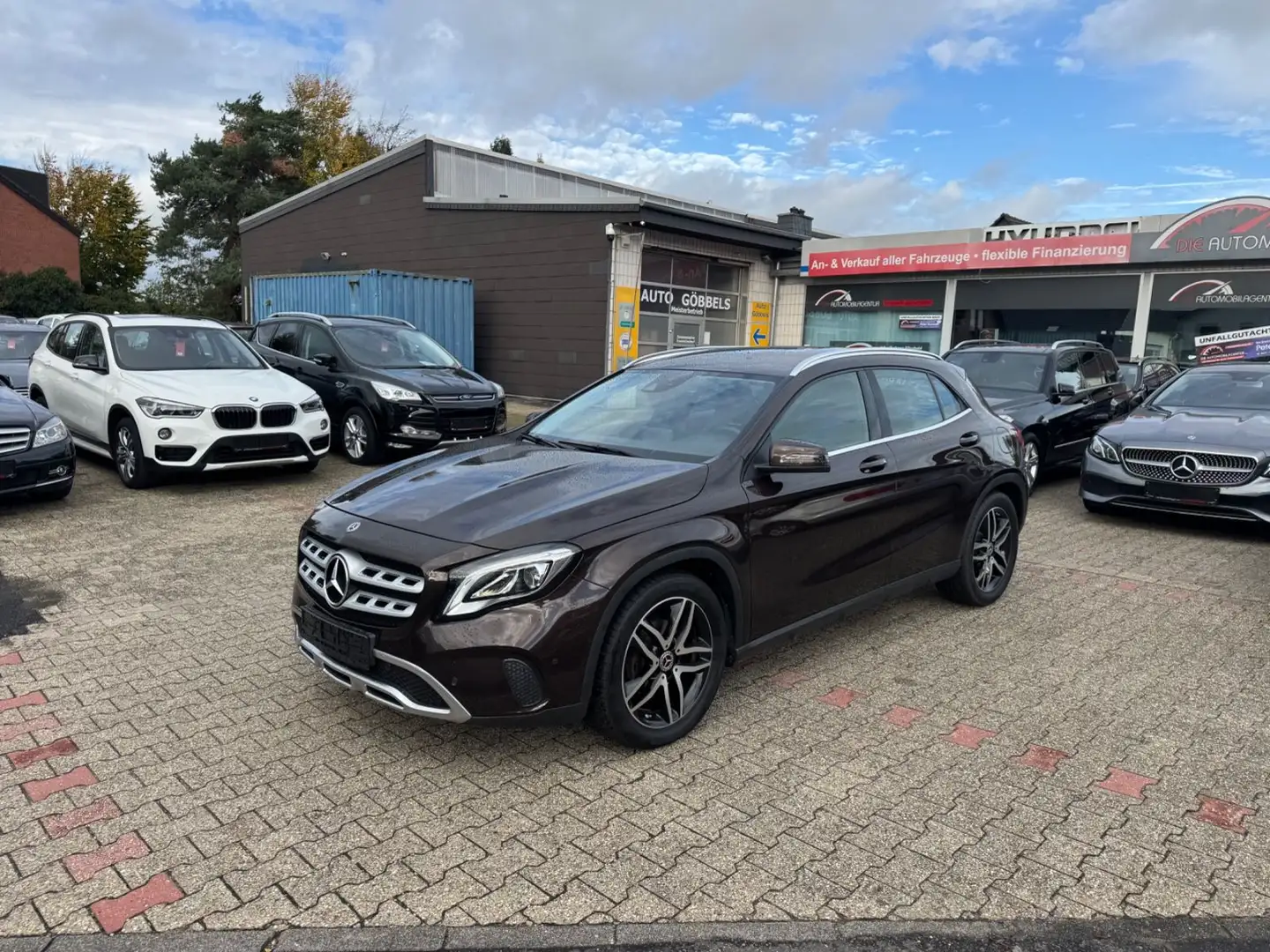 Mercedes-Benz GLA 200 CDI AUTOMAT. Kamera Sitzhz Navi PDC Maro - 1