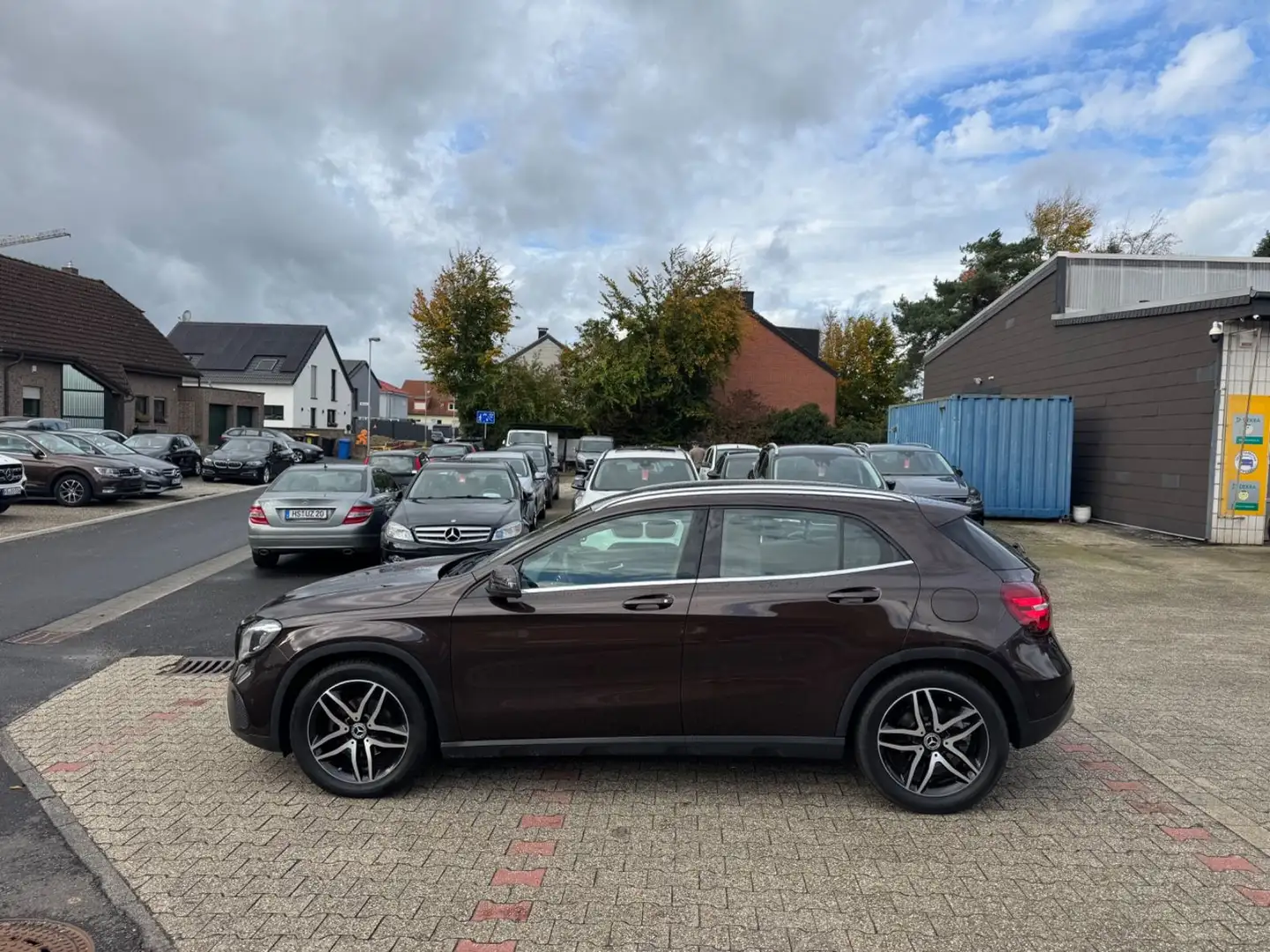 Mercedes-Benz GLA 200 CDI AUTOMAT. Kamera Sitzhz Navi PDC Maro - 2