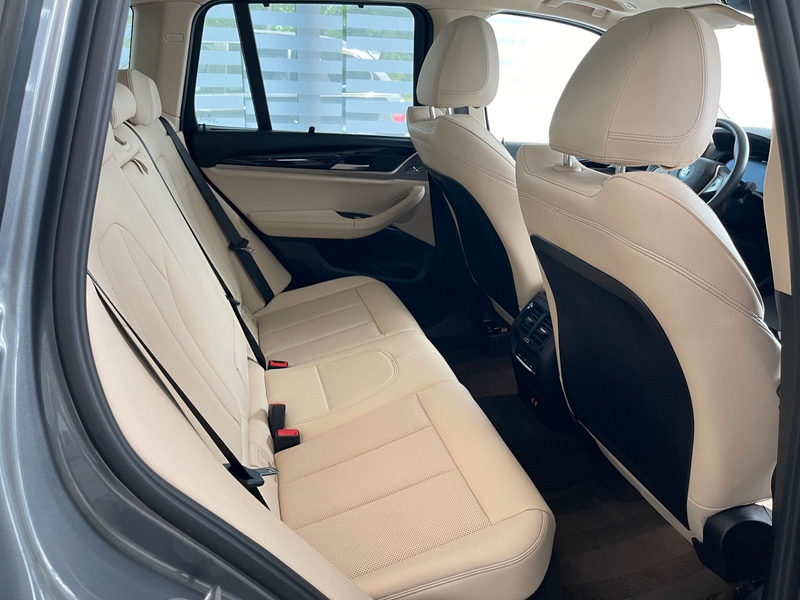 BMW X3 xD30e PANO 360° HUD LASER AHK DA Unfallfrei — photo 13