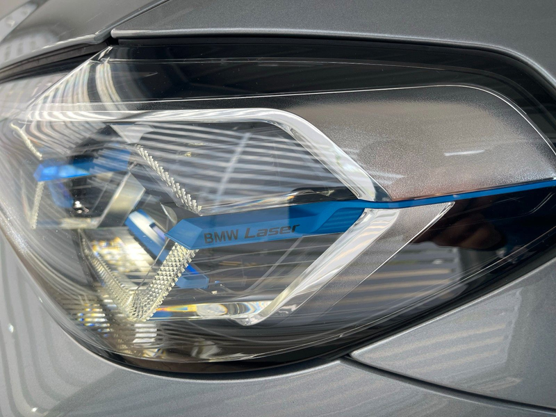 BMW X3 xD30e PANO 360° HUD LASER AHK DA Unfallfrei — photo 7