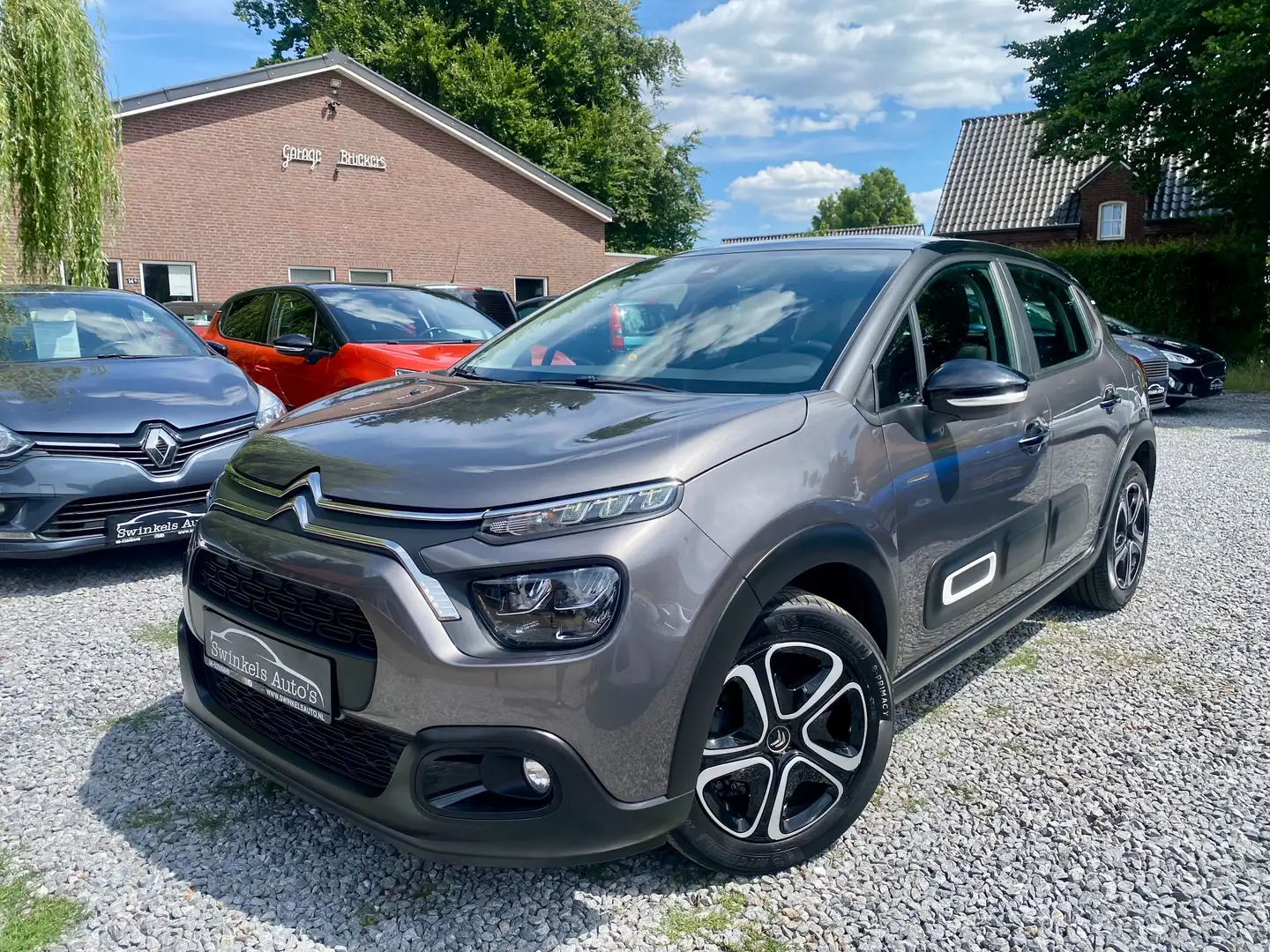 Citroen C3 1.2 PureTech-Navi-Cruise-LED-Cruise-ECC-2-Tone Grijs - 1
