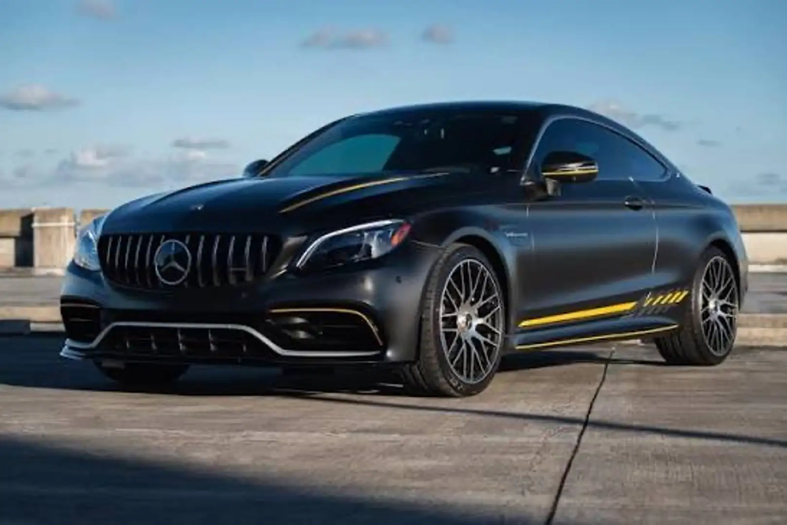 Mercedes-Benz C 63 AMG C 63 S AMG (205.387) Final Edition 1 of 499 Grau - 1
