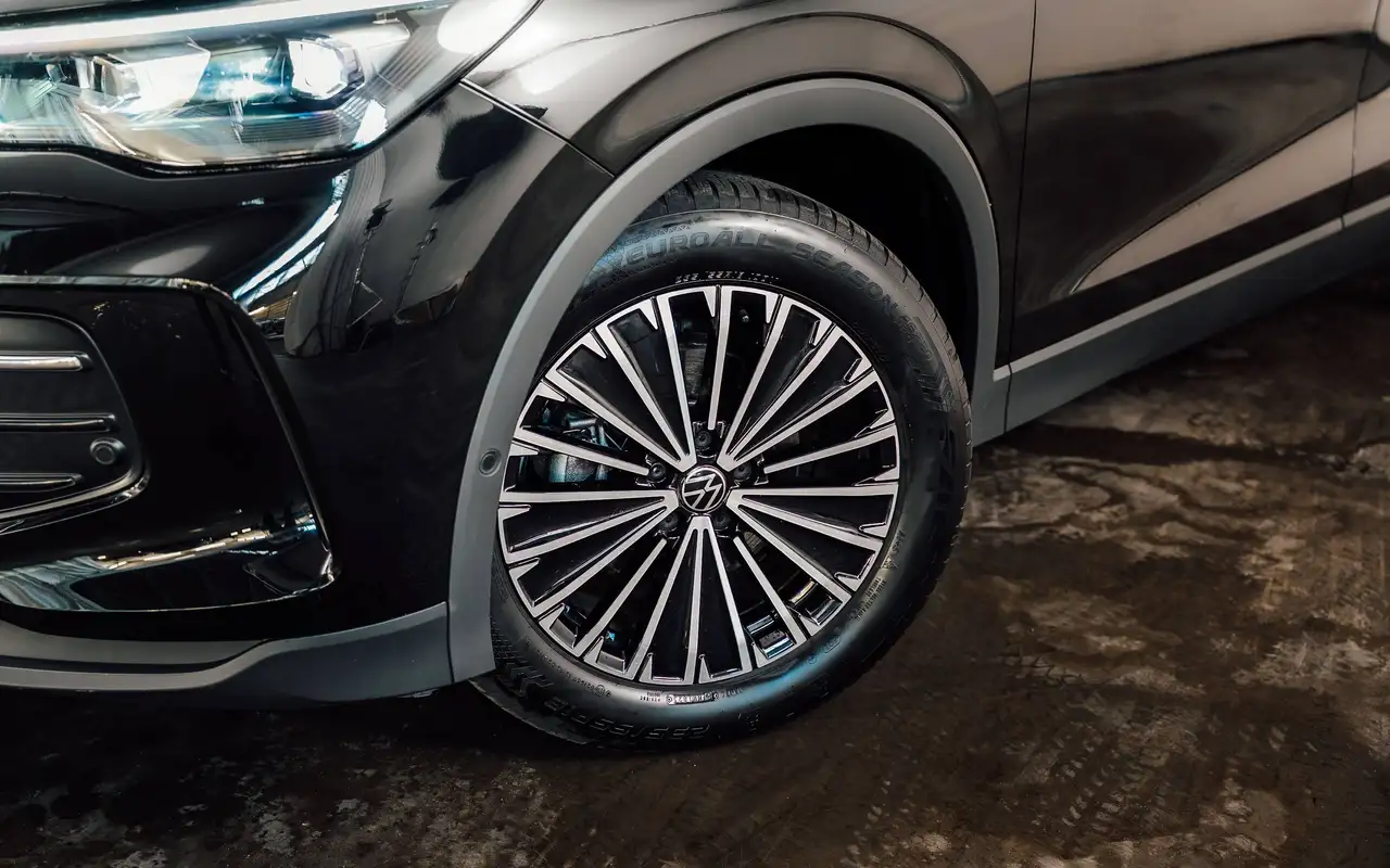 Volkswagen Tiguan 1.5 eTSI mHEV DSG Goal Incl. LED JA 18" Dark Design Pack Winter Pack, миниатюра 7