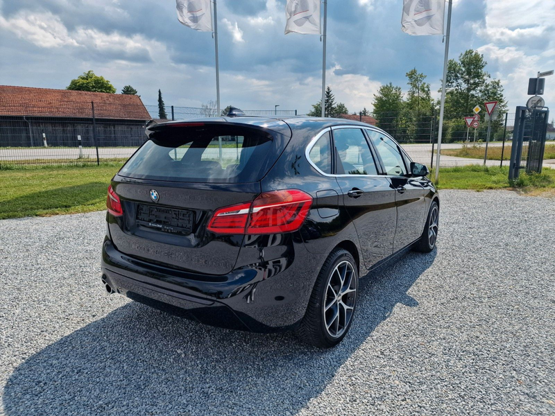 BMW 218 Sport Line, HiFi, DAB, LED — photo 11