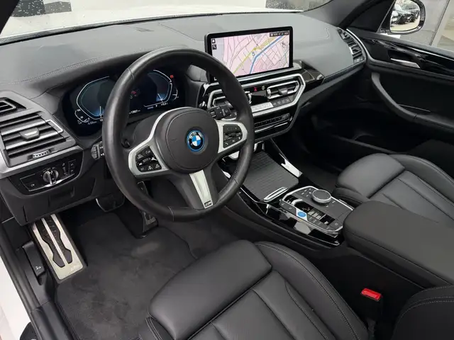 BMW Ix3 view 5