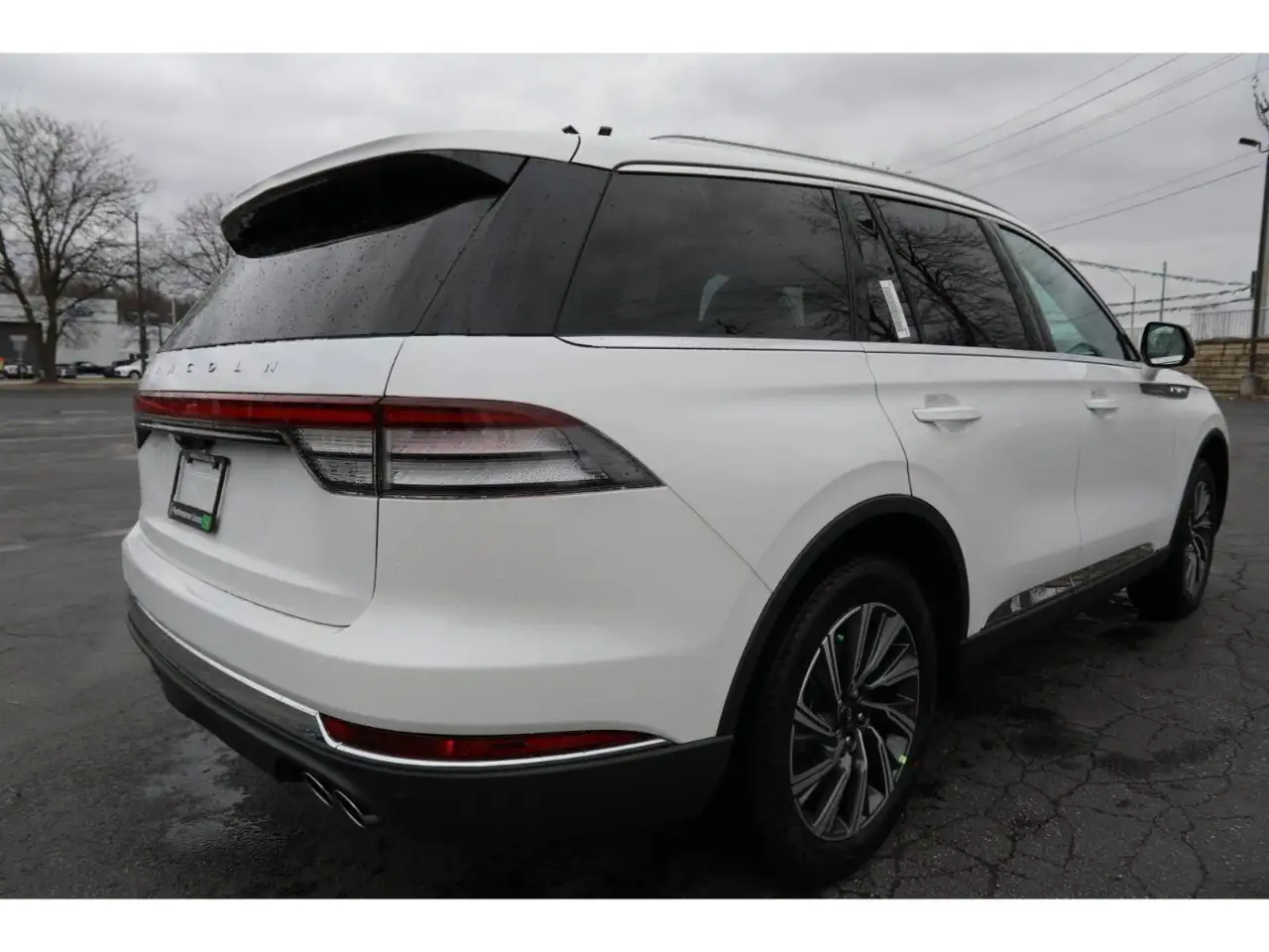 Lincoln Aviator снимка Lincoln Aviator
