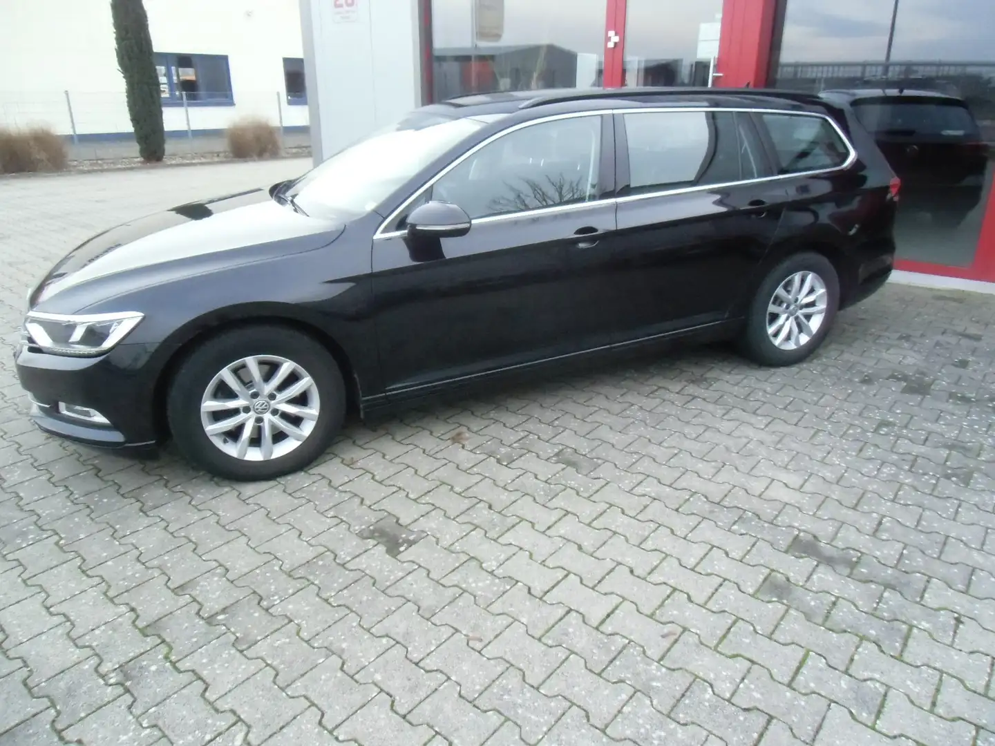 Volkswagen Passat Variant Comfortline BMT/Start-Stopp, Navi, Kamera, PDK Schwarz - 2