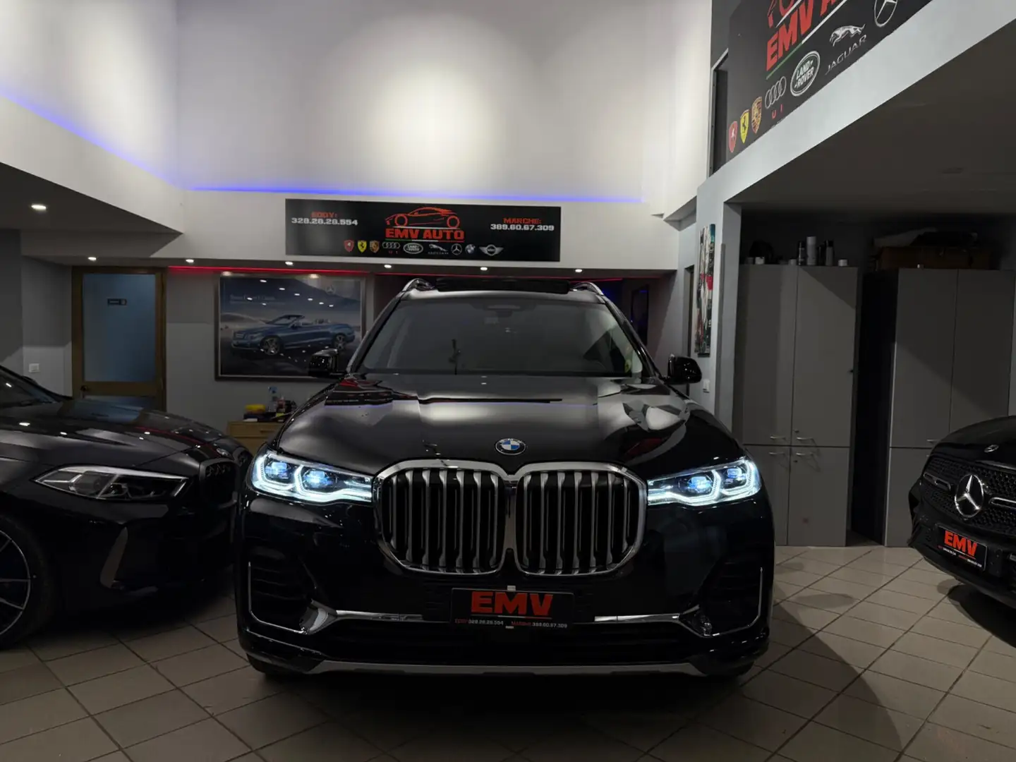 BMW X7 M X7 xDrive40d 48V iva esposta full full Nero - 2
