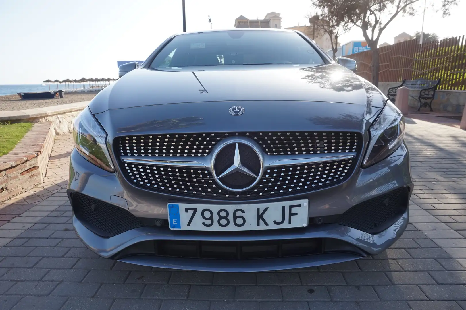 Mercedes-Benz A 180 A 180 7G-DCT (4.75) Beige - 2