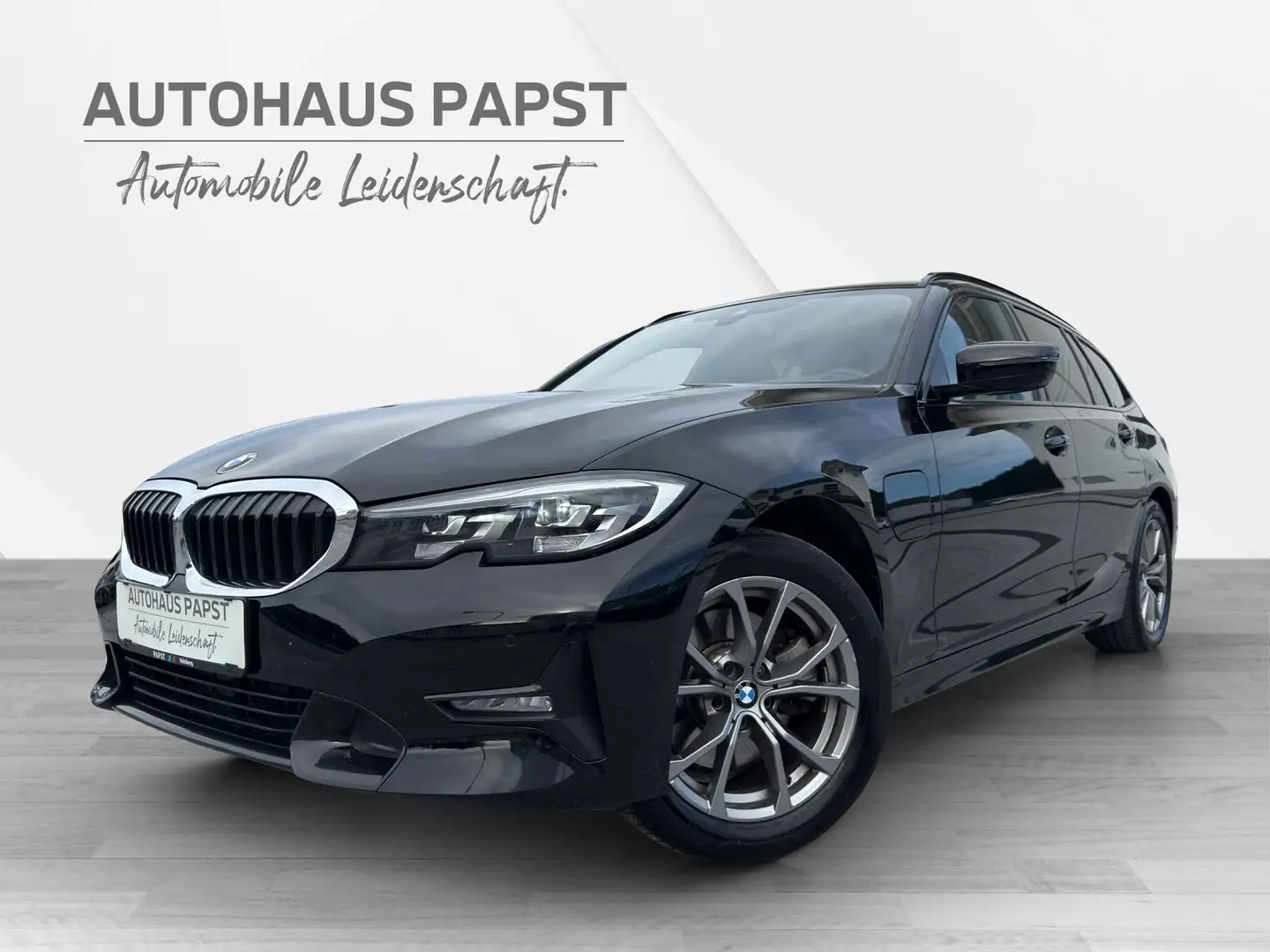 BMW 320 *** HYBRID *** 5 PAKETE *** NP 60.500 *** -48% Noir - 1