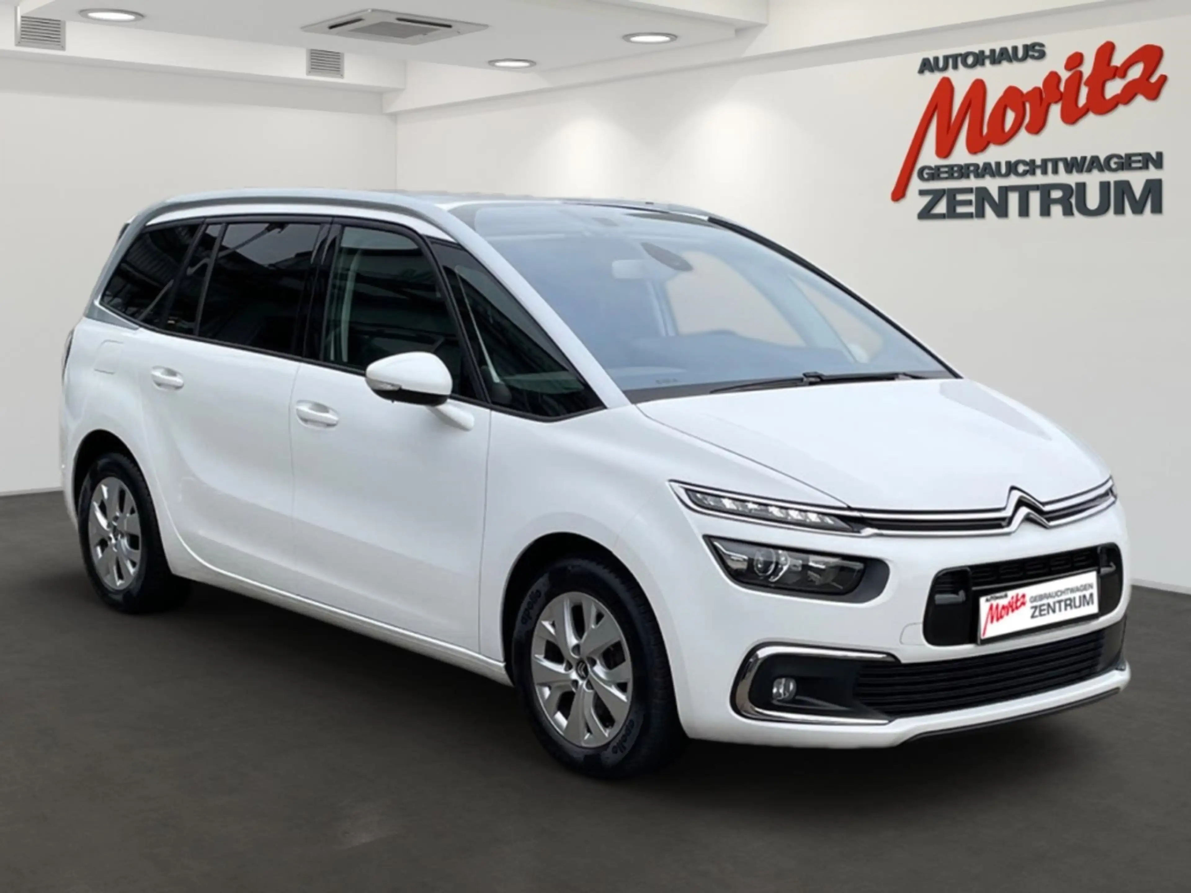 Citroen C4 Picasso 1.2 Spacetourer Selection *7 SITZER!* — photo 2
