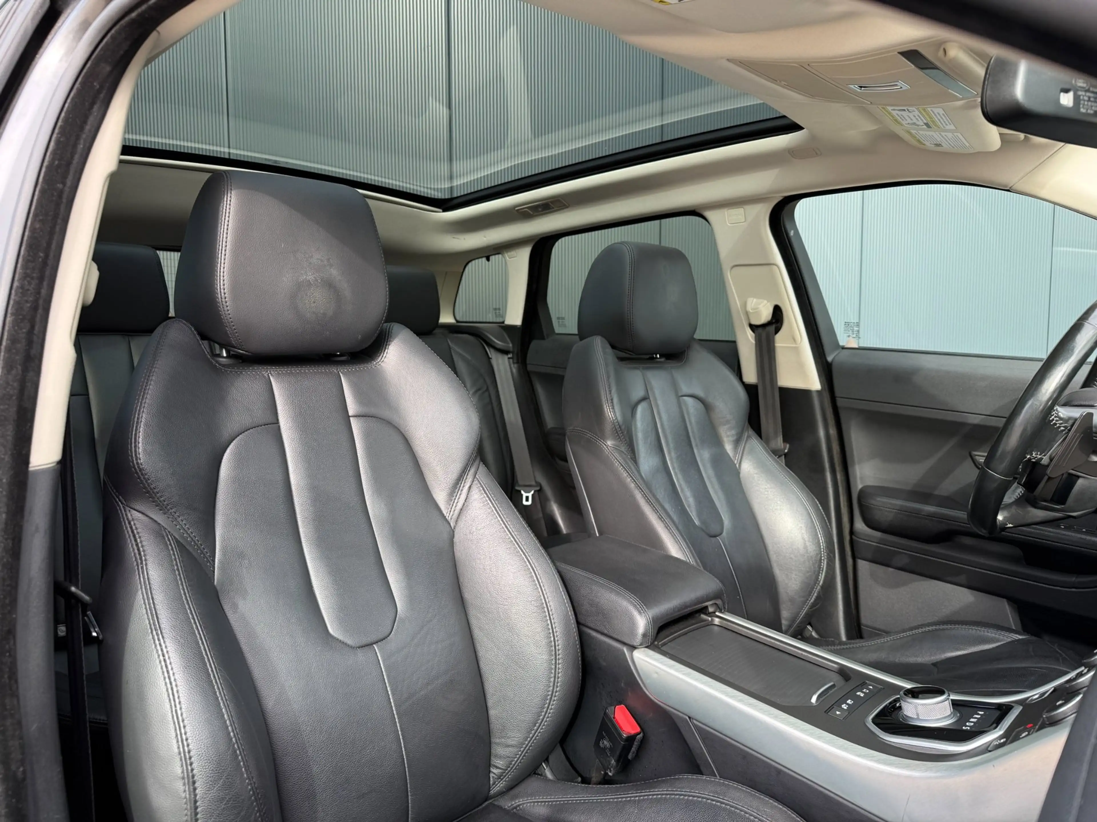 Land Rover Range Rover Evoque 2.0 Si4 4WD Autobiography — photo 3