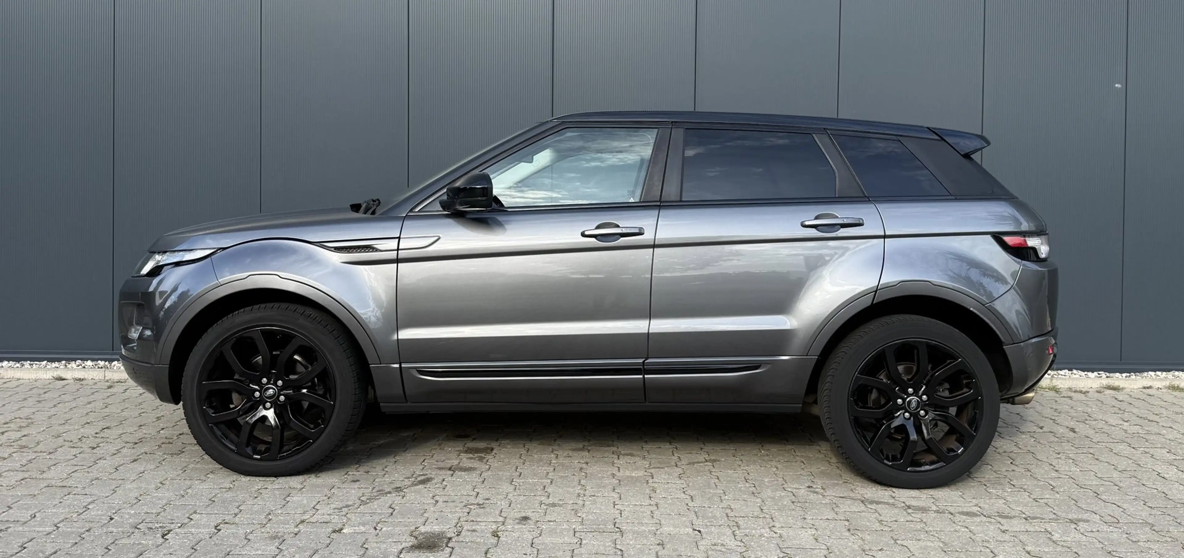 Land Rover Range Rover Evoque 2.0 Si4 4WD Autobiography — photo 10